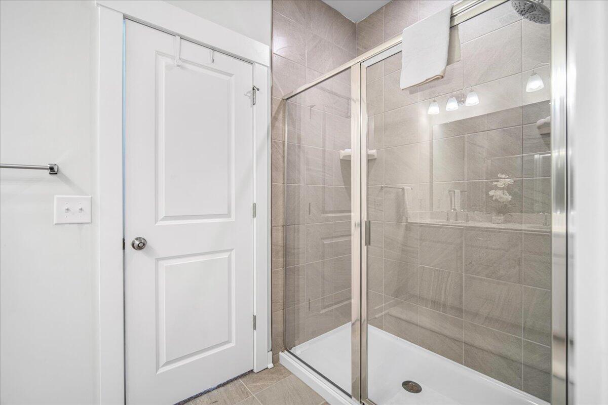 1023 Pettiford Place, Hanahan