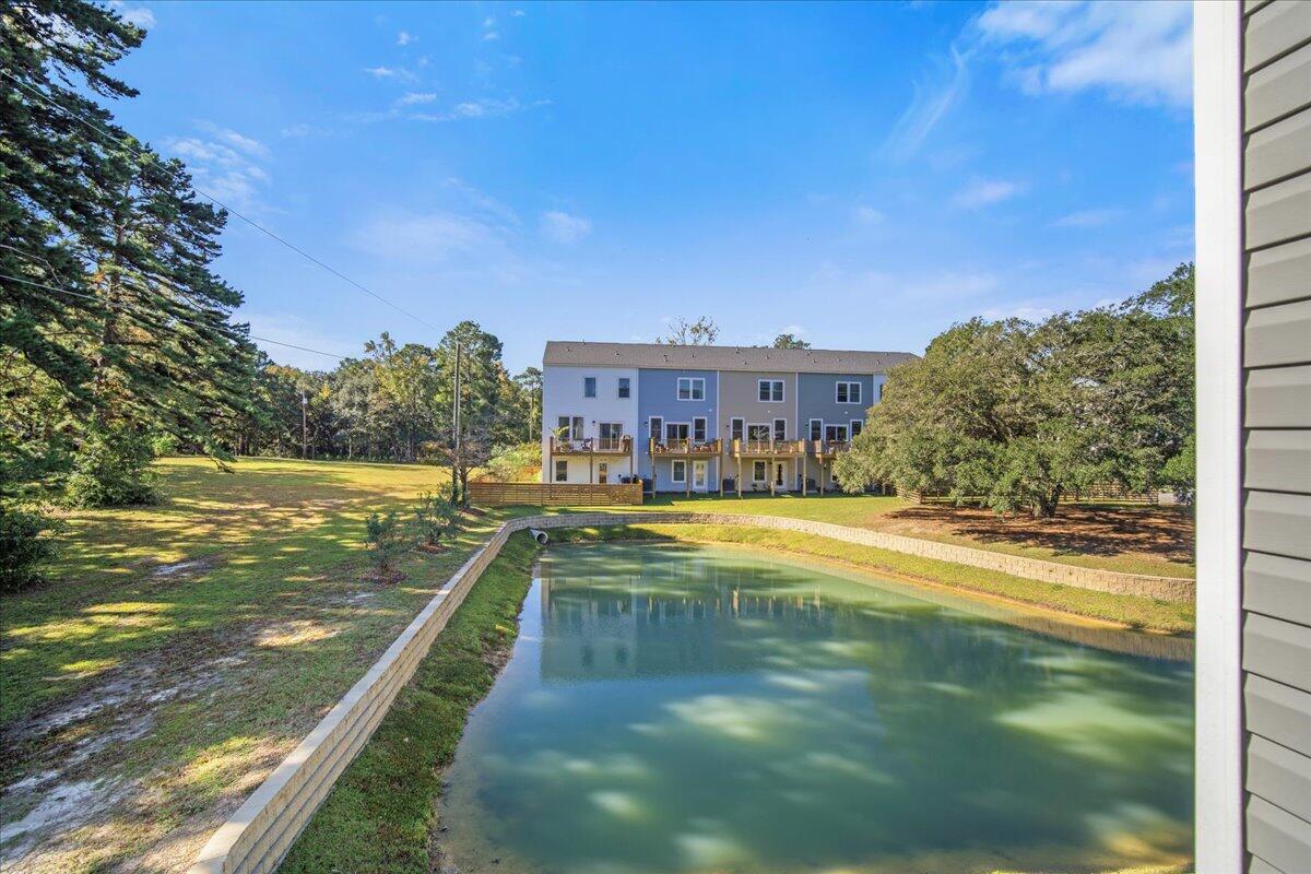 1023 Pettiford Place, Hanahan