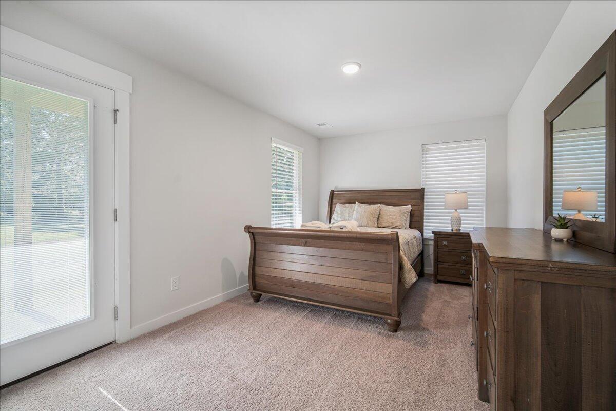 1023 Pettiford Place, Hanahan