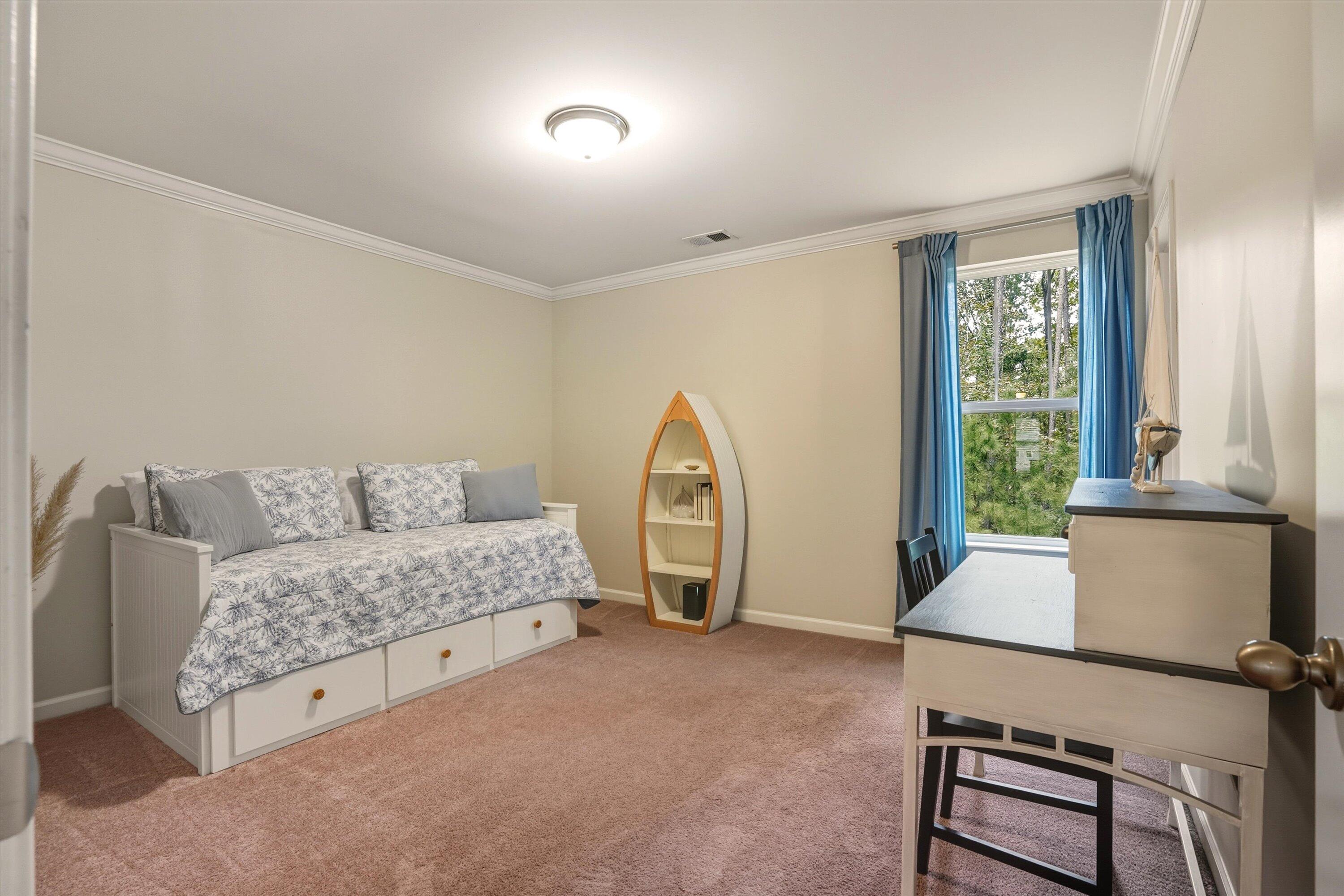 430 War Admiral Lane