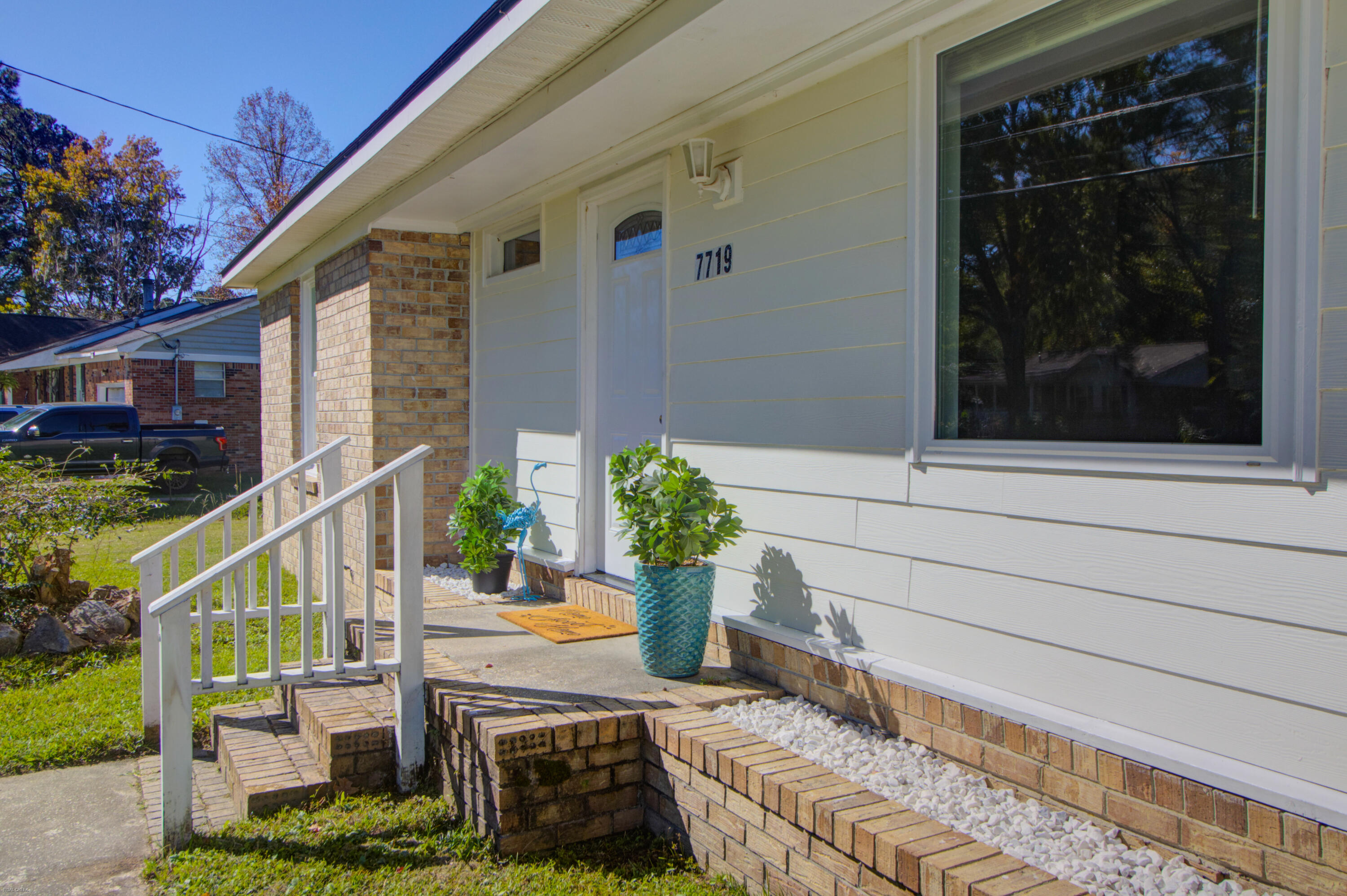 7719 Peppercorn Lane