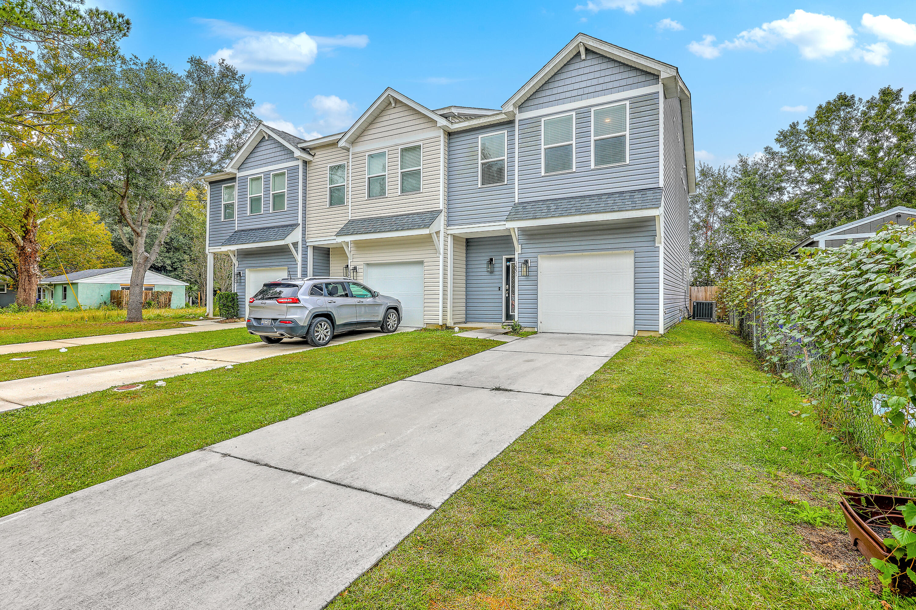 1551 Evergreen Street