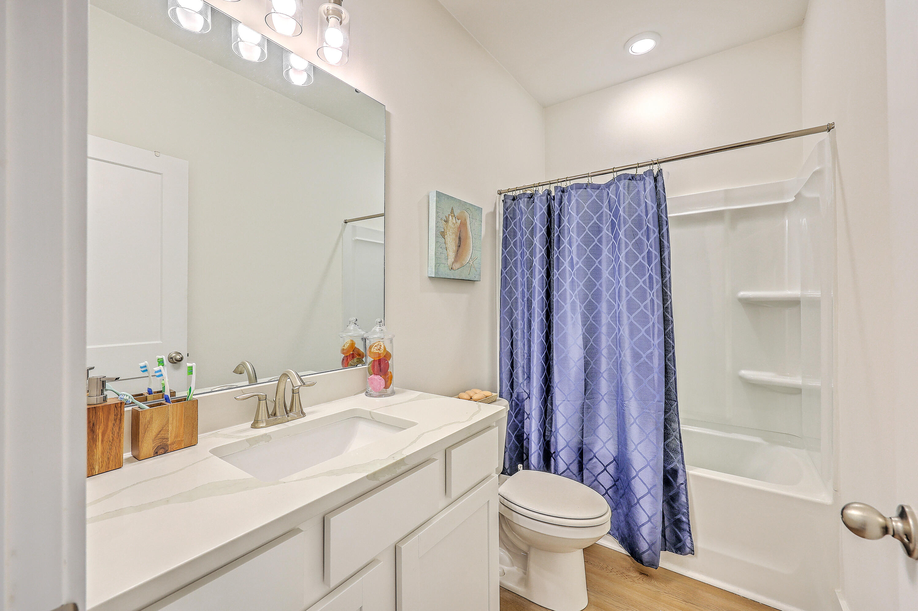 1551 Evergreen Street