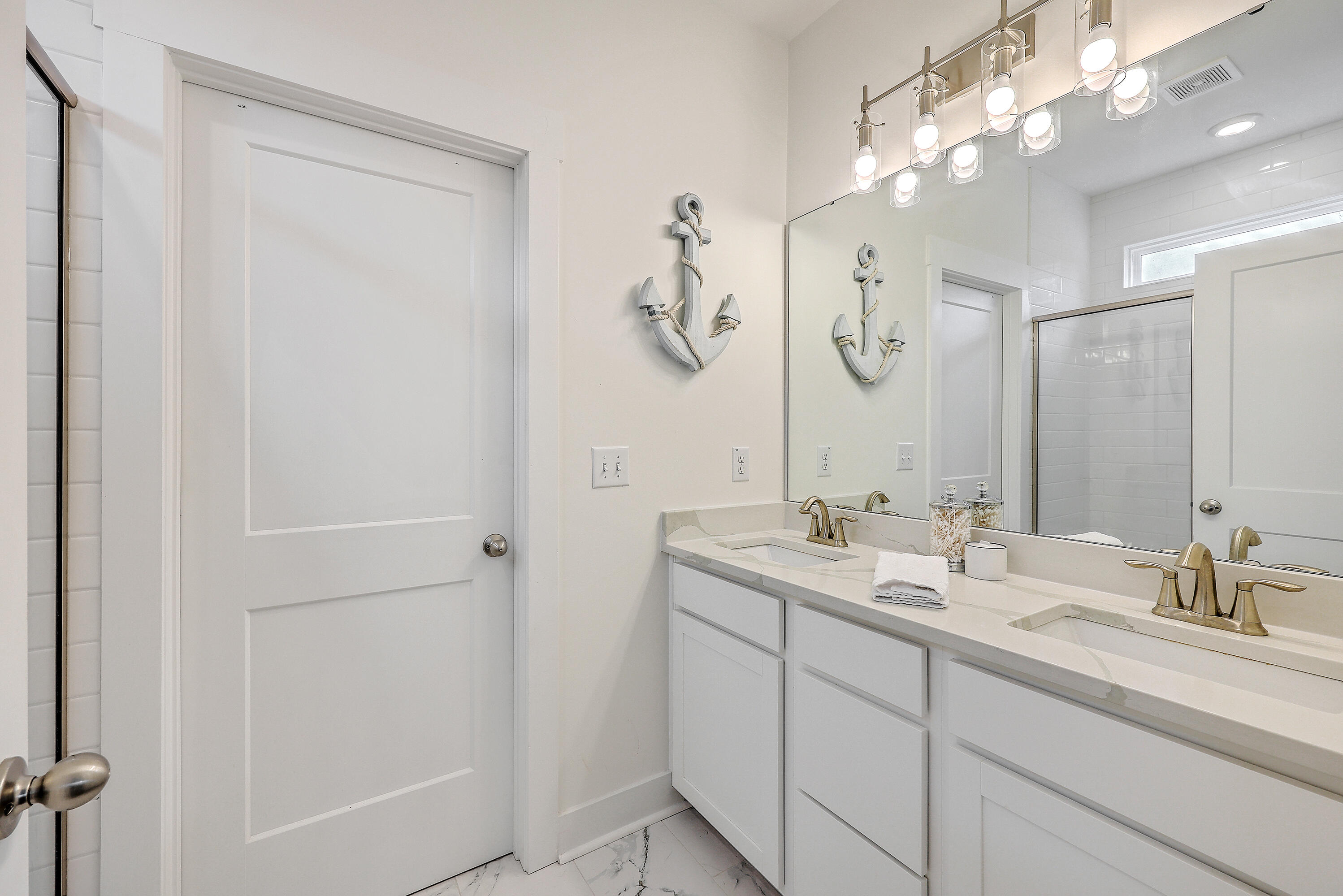 1551 Evergreen Street