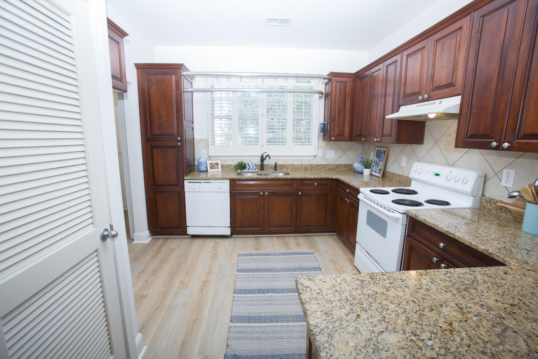 4509 Great Oak Drive