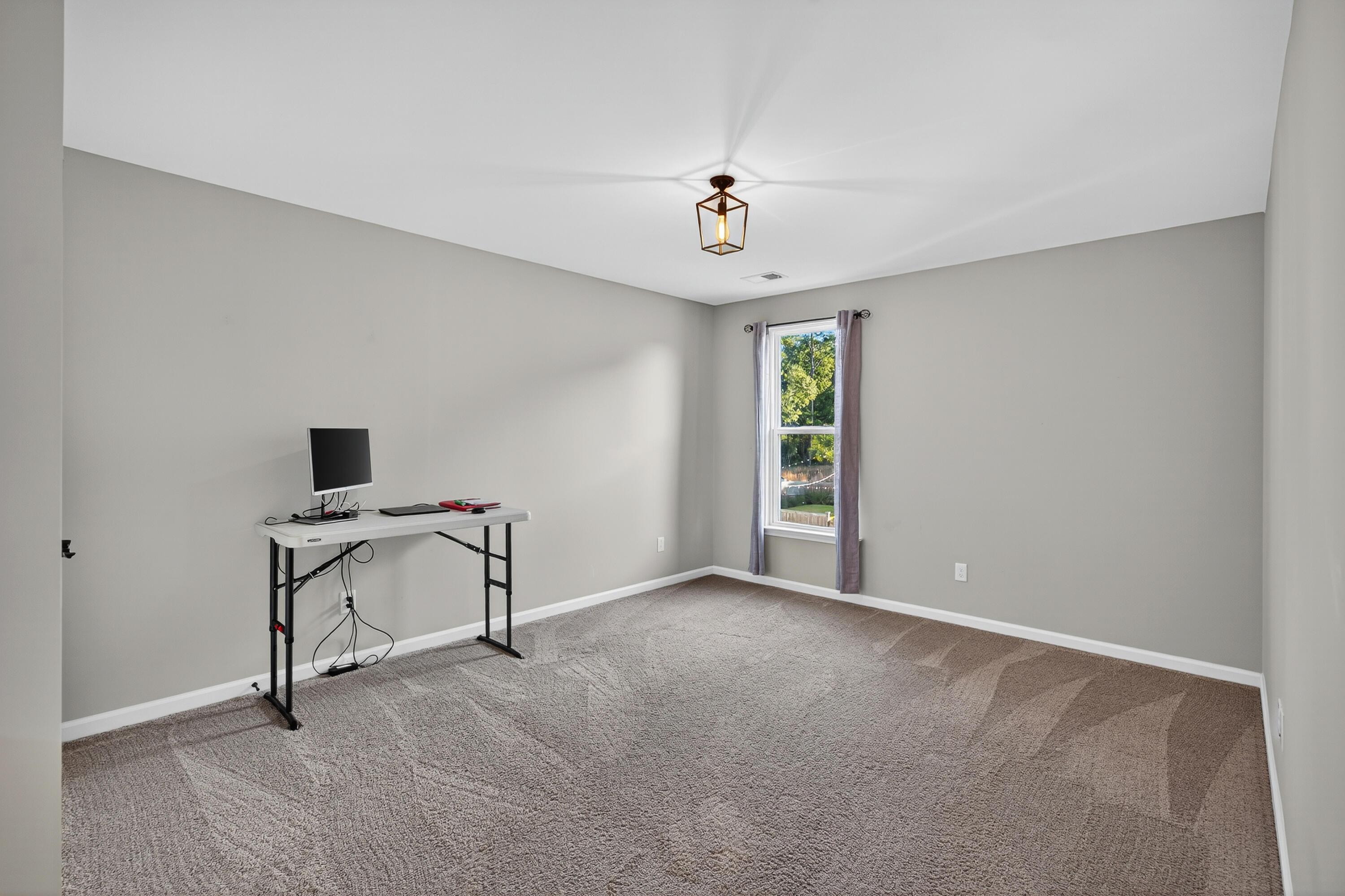 2220 Kemmerlin Street