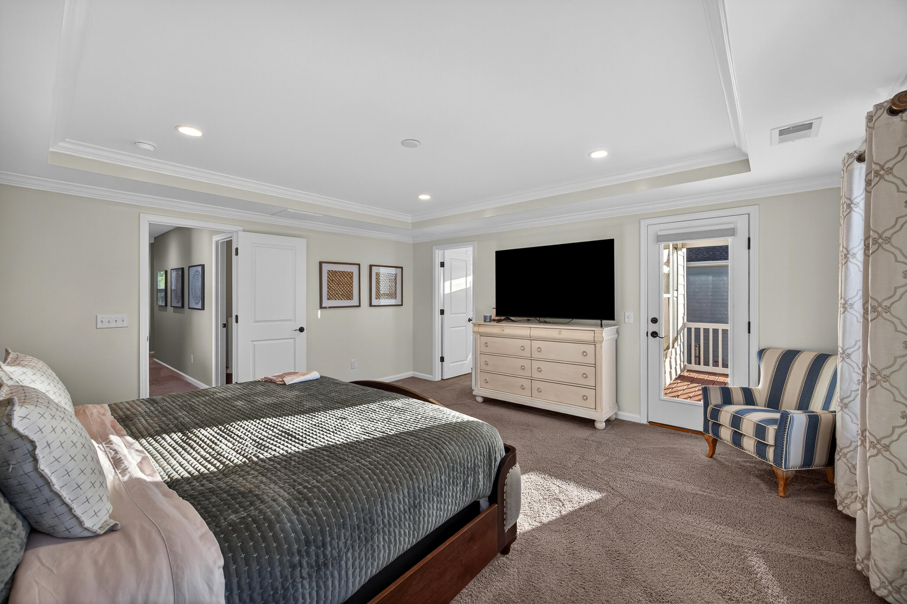 2220 Kemmerlin Street