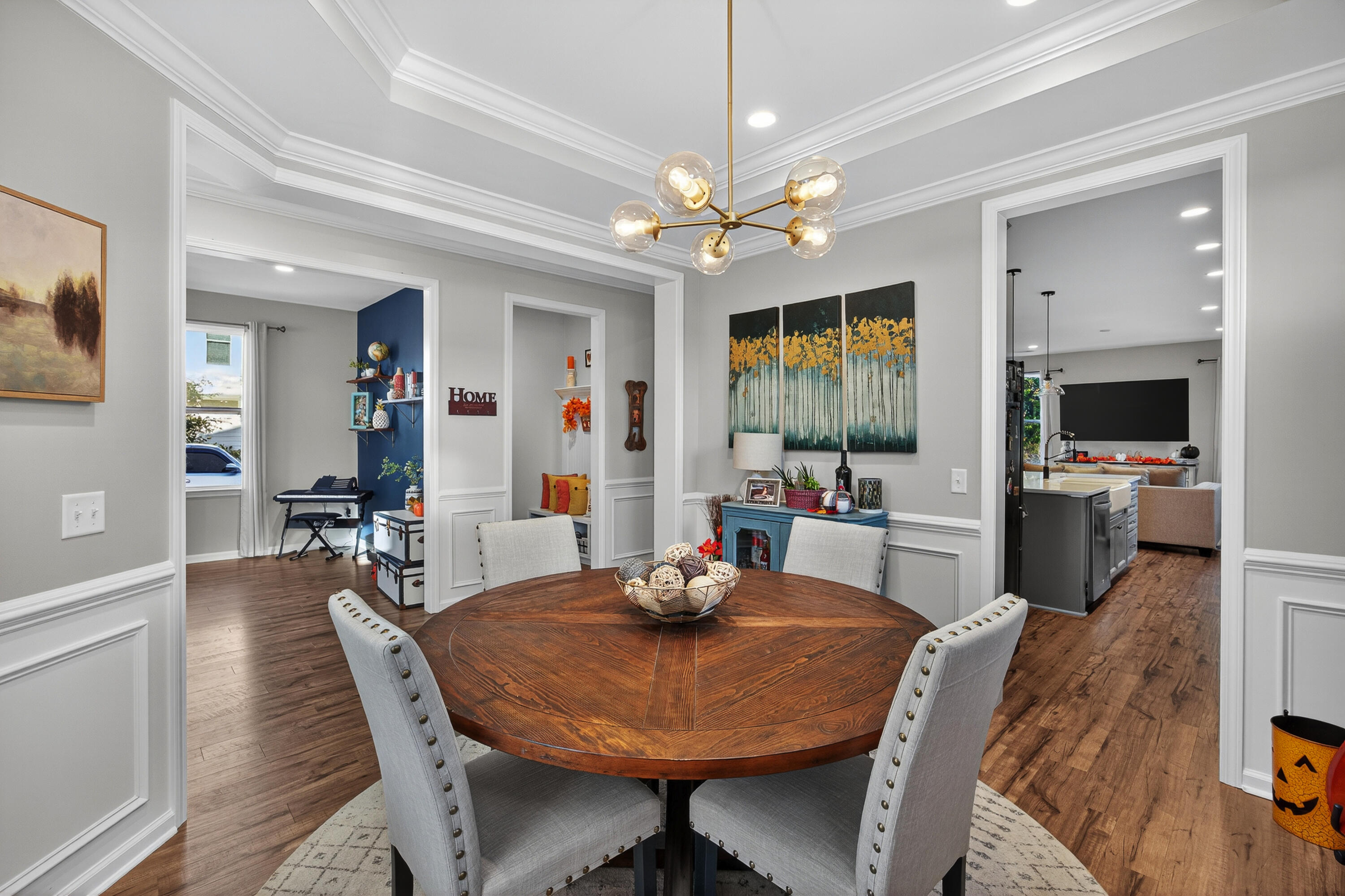 2220 Kemmerlin Street