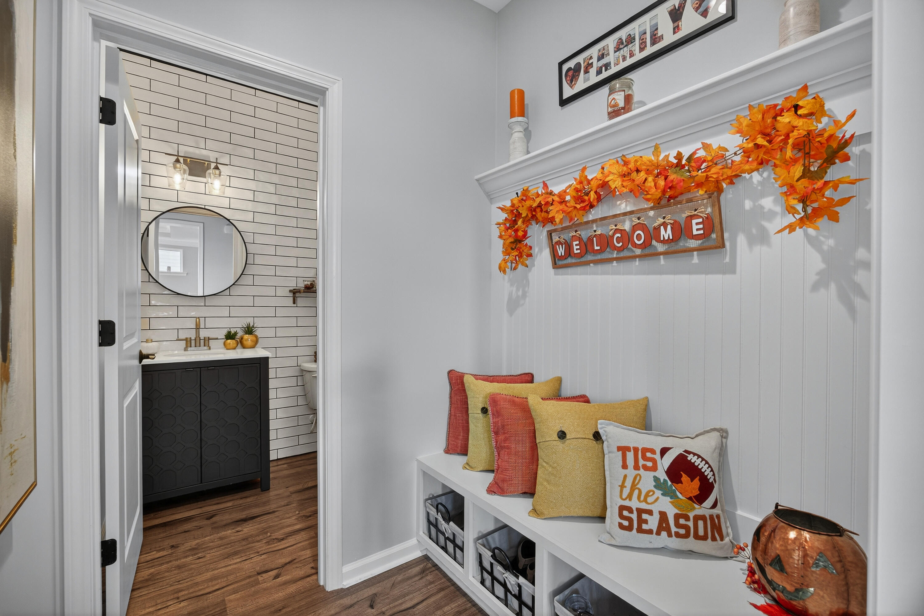 2220 Kemmerlin Street