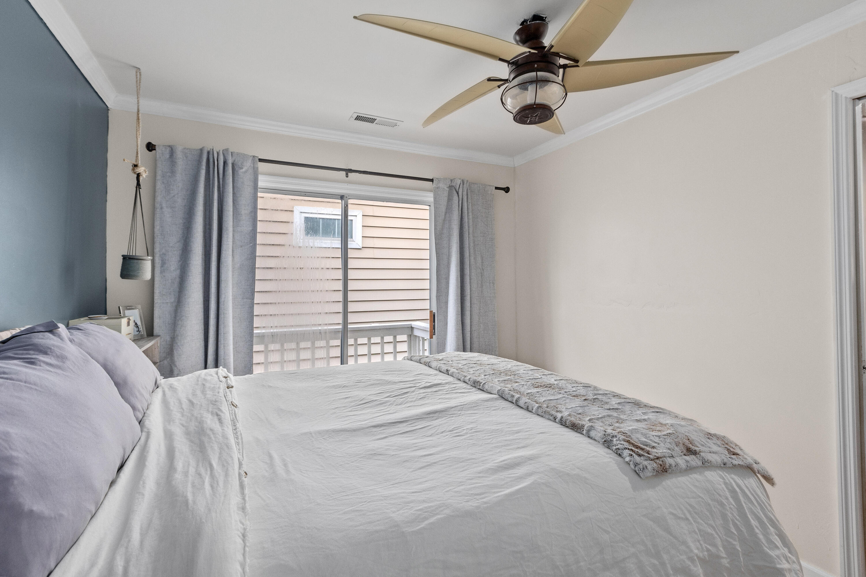 1582 Teal Marsh Road