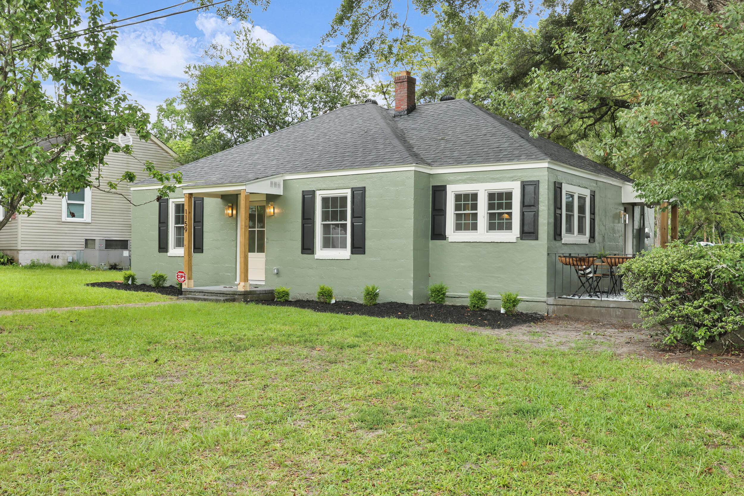 1159 North Boulevard