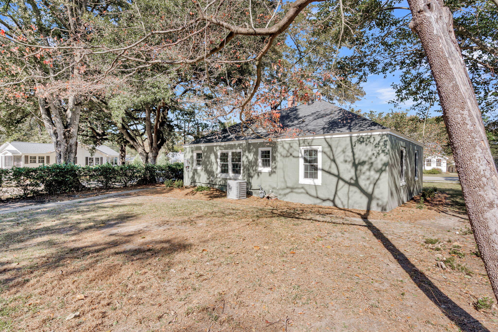 1159 North Boulevard