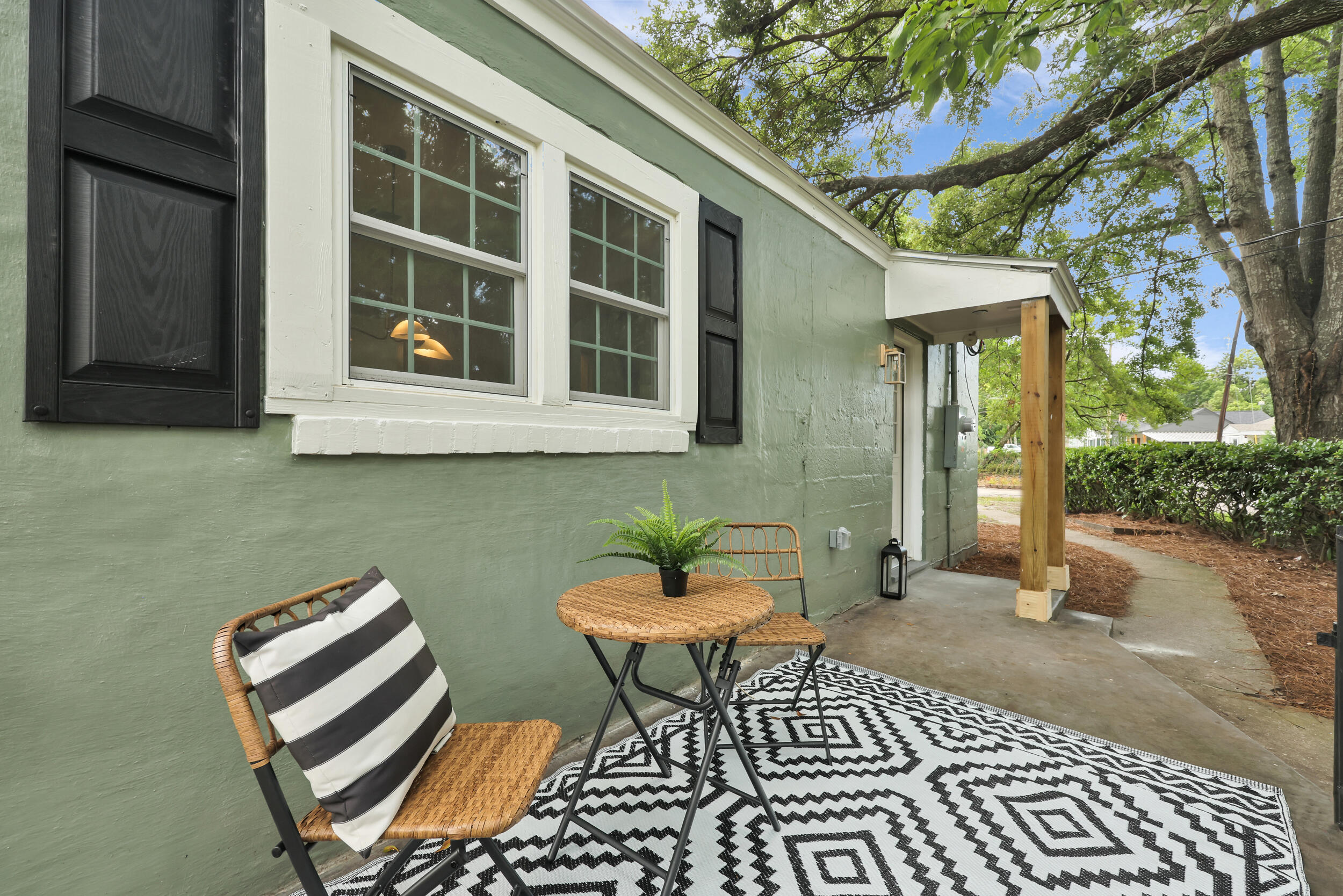 1159 North Boulevard