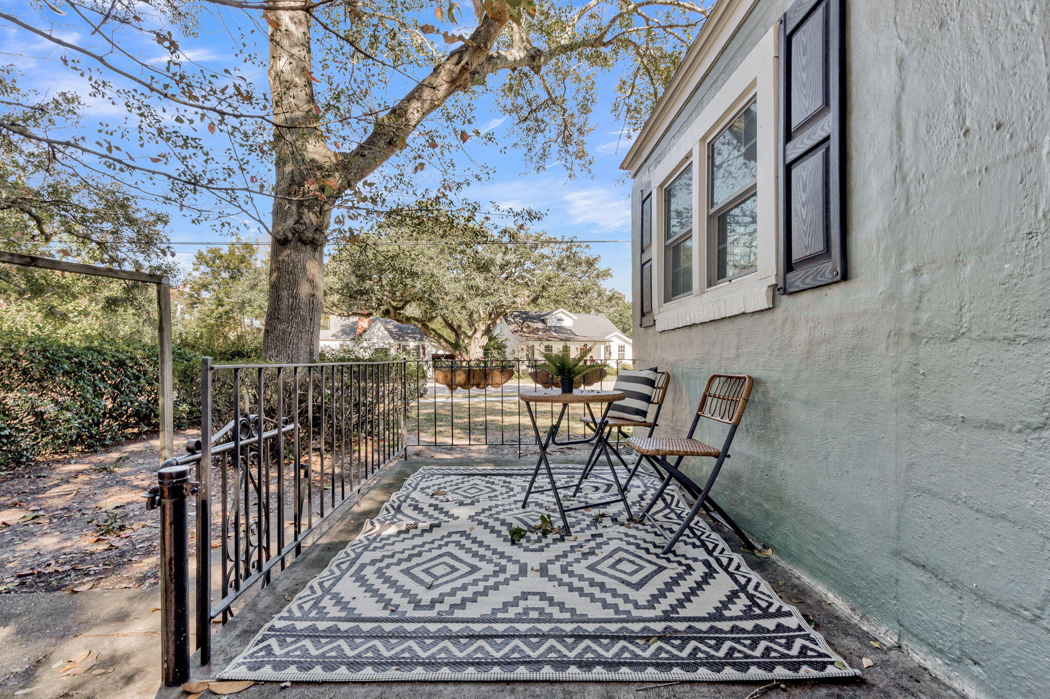 1159 North Boulevard