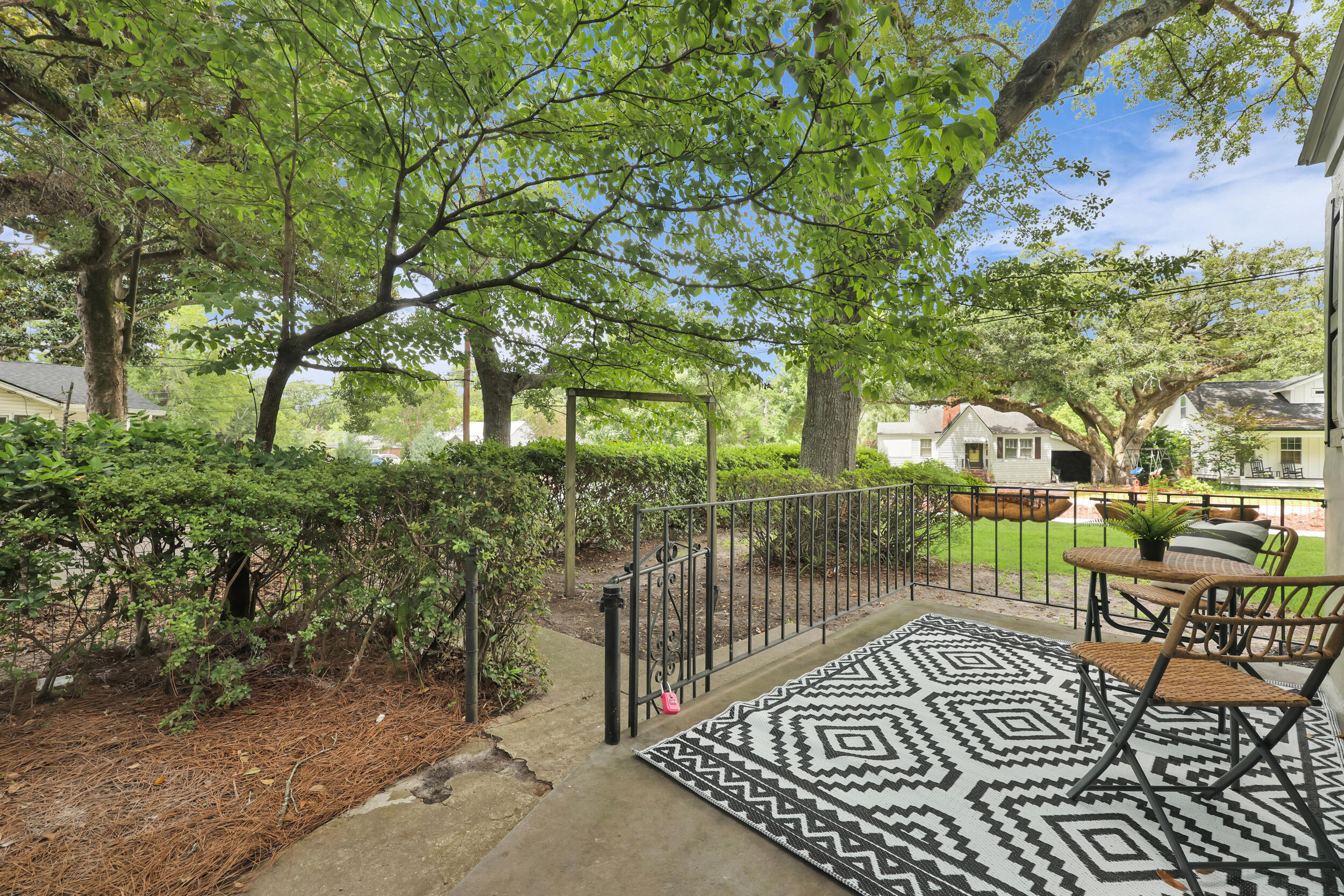 1159 North Boulevard