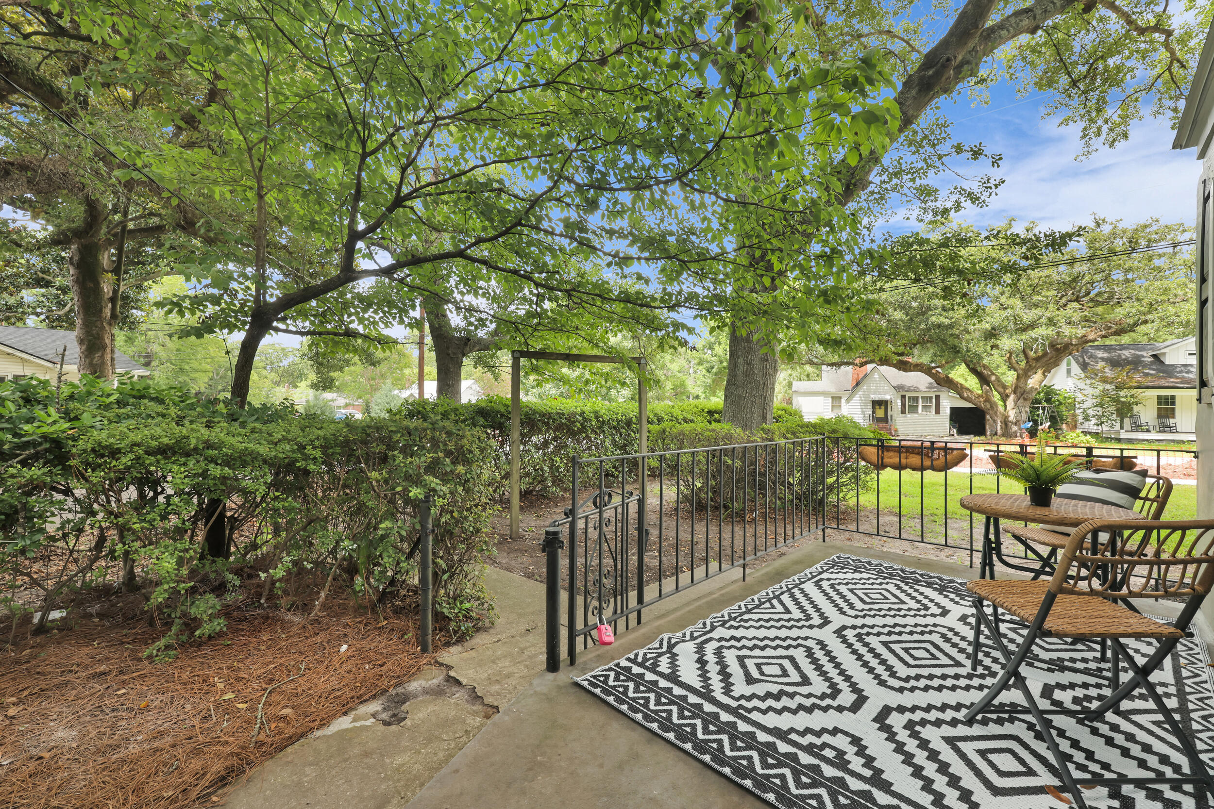 1159 North Boulevard