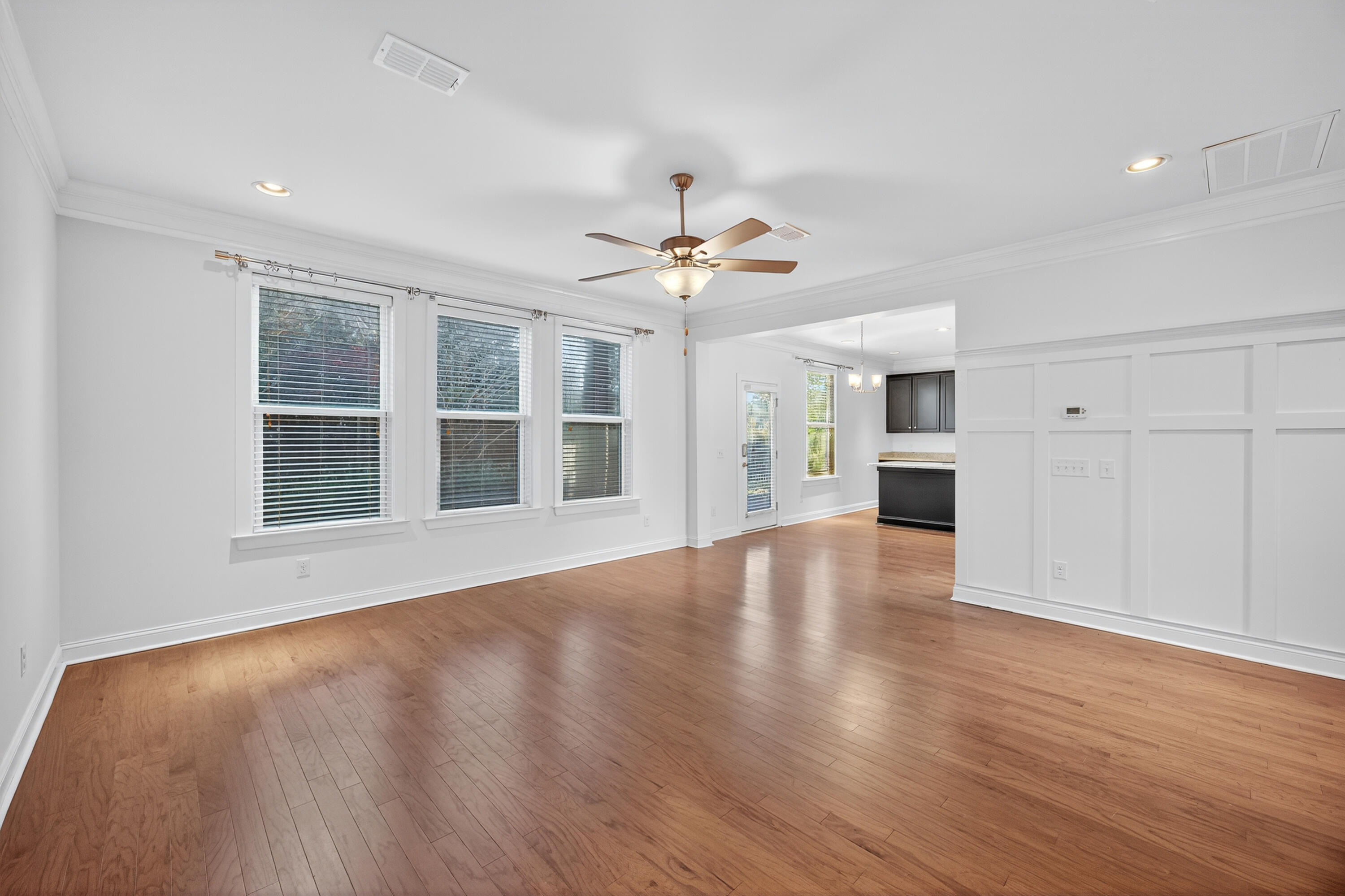 3306 Hartwell Street