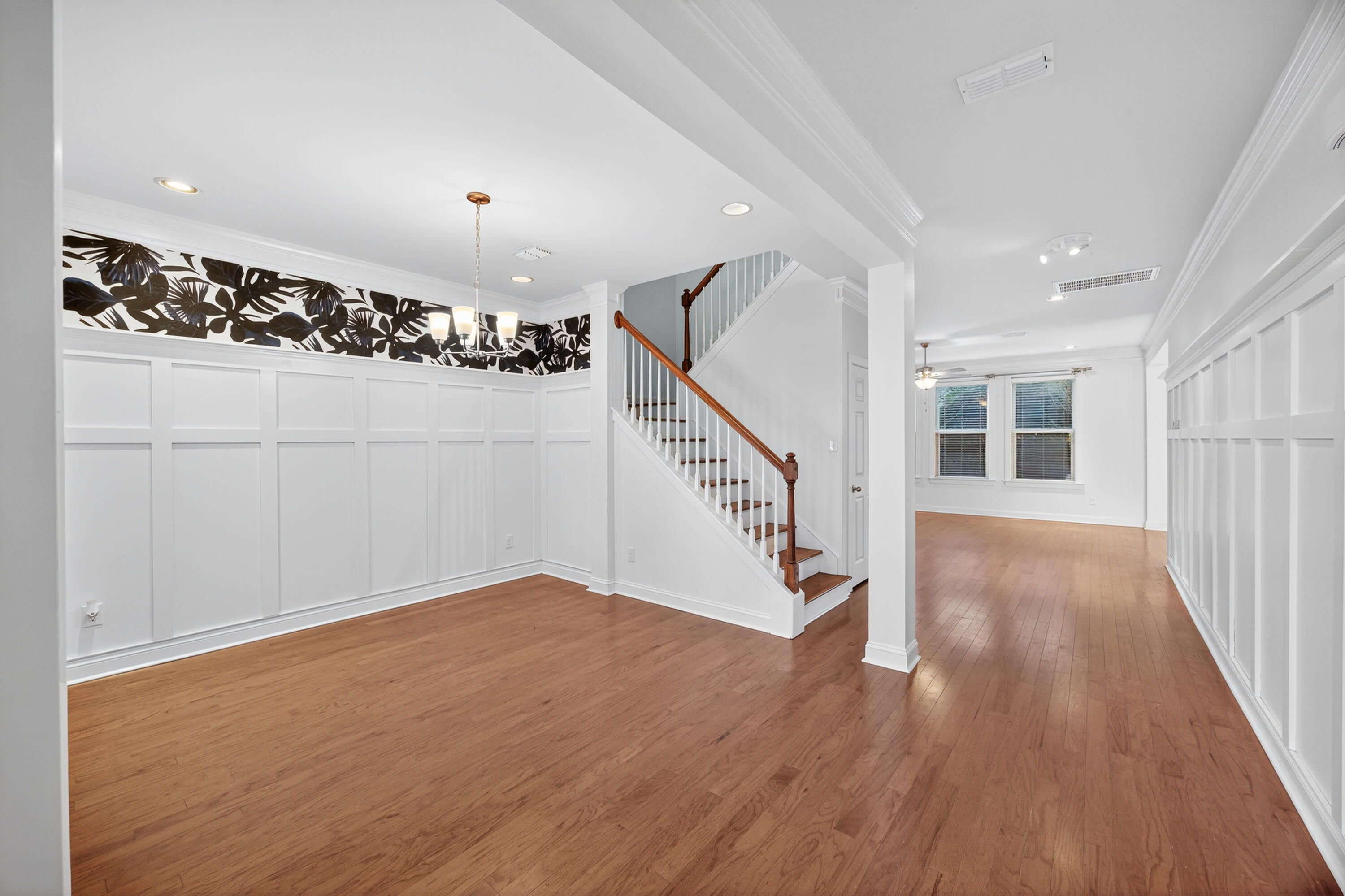 3306 Hartwell Street