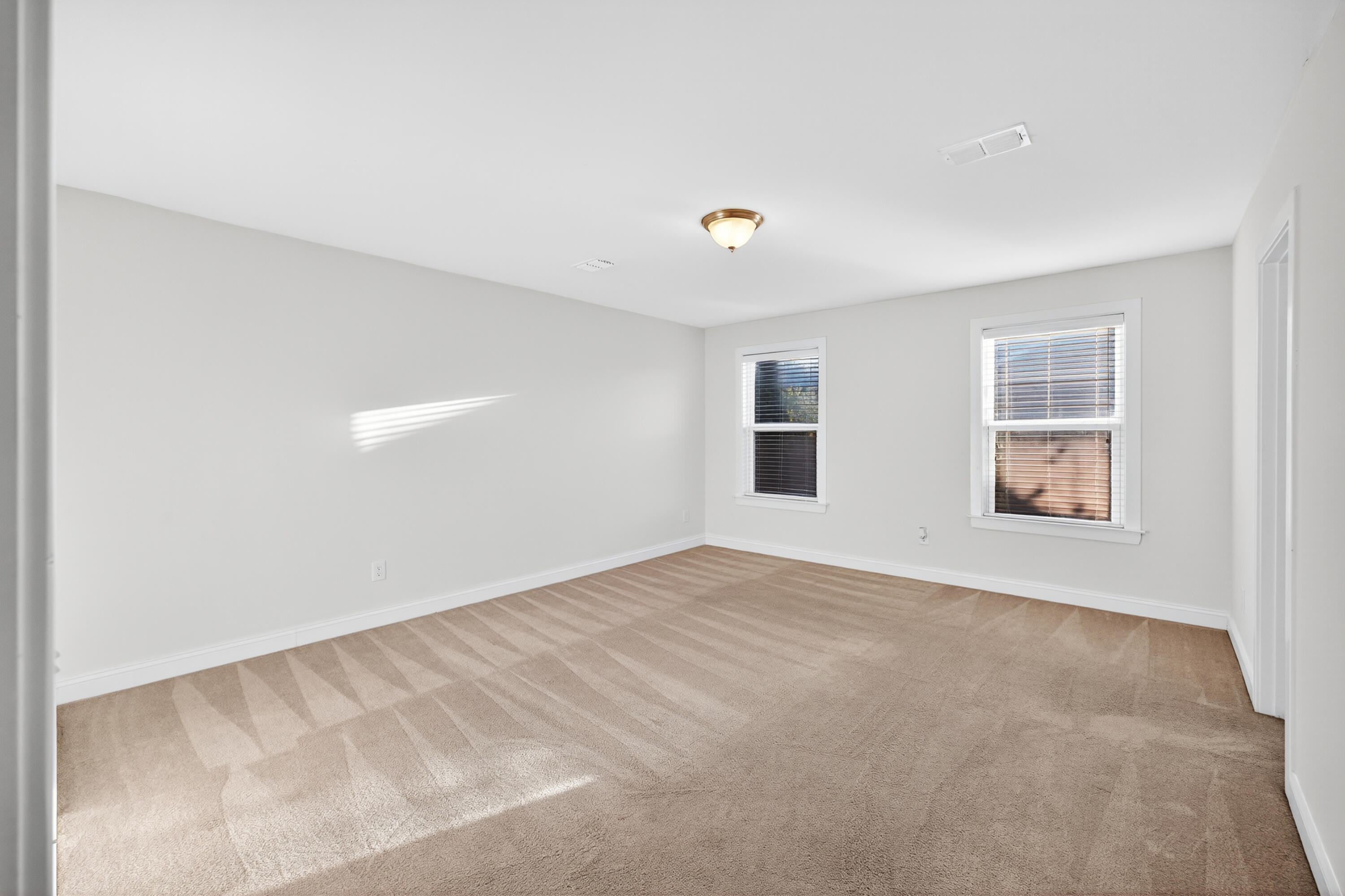 3306 Hartwell Street