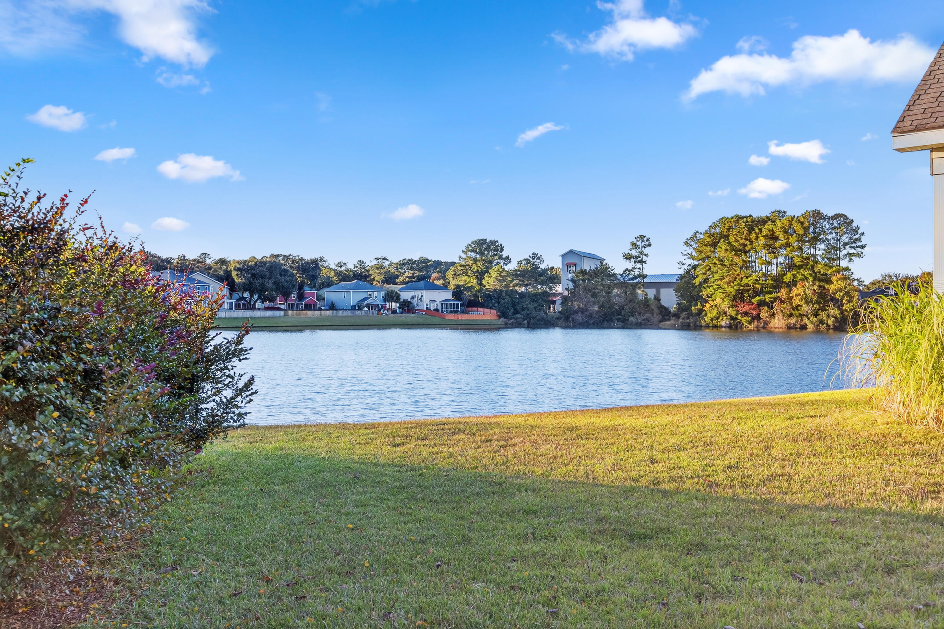 3306 Hartwell Street