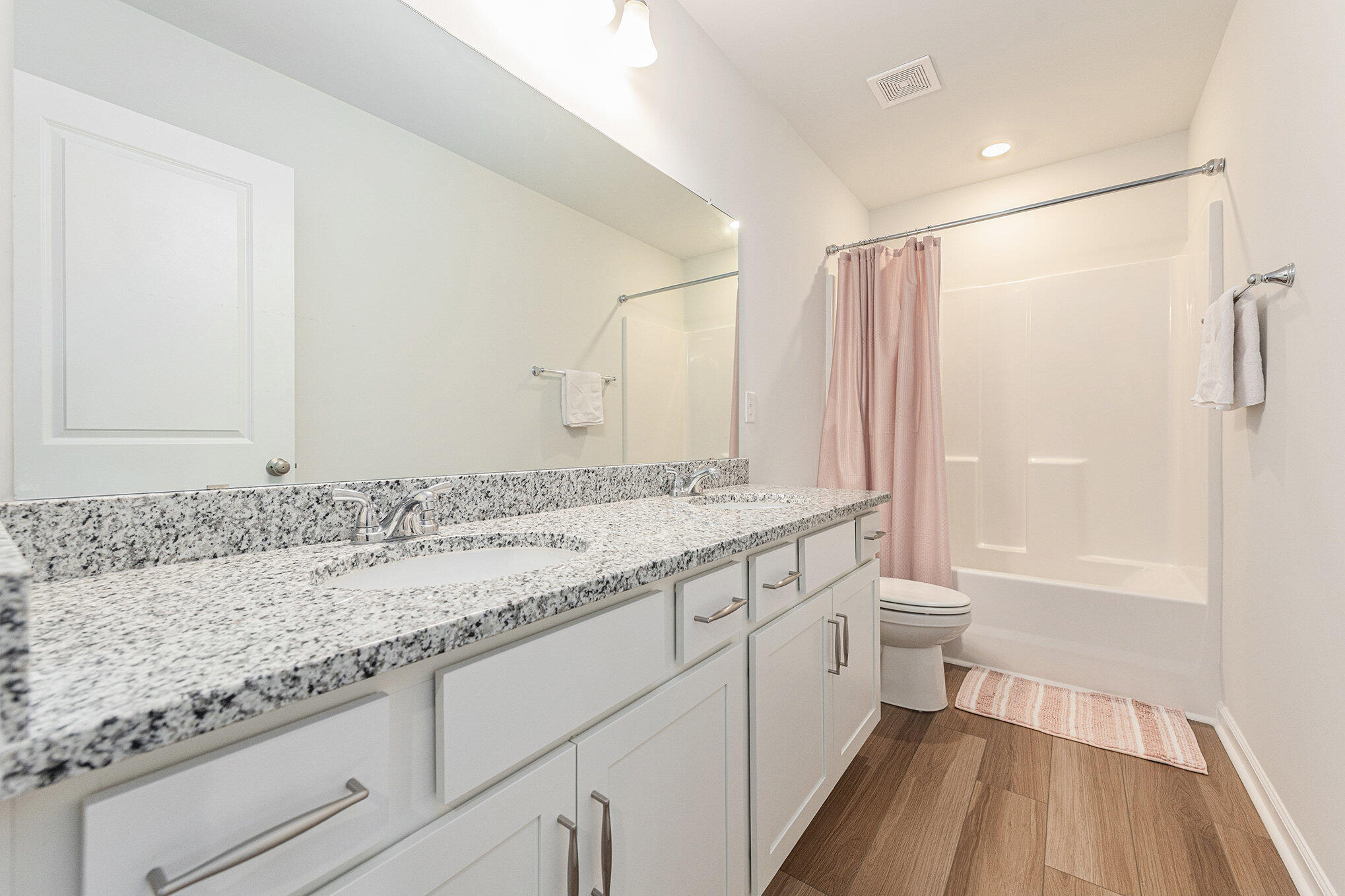 356 Gothenburg Trail