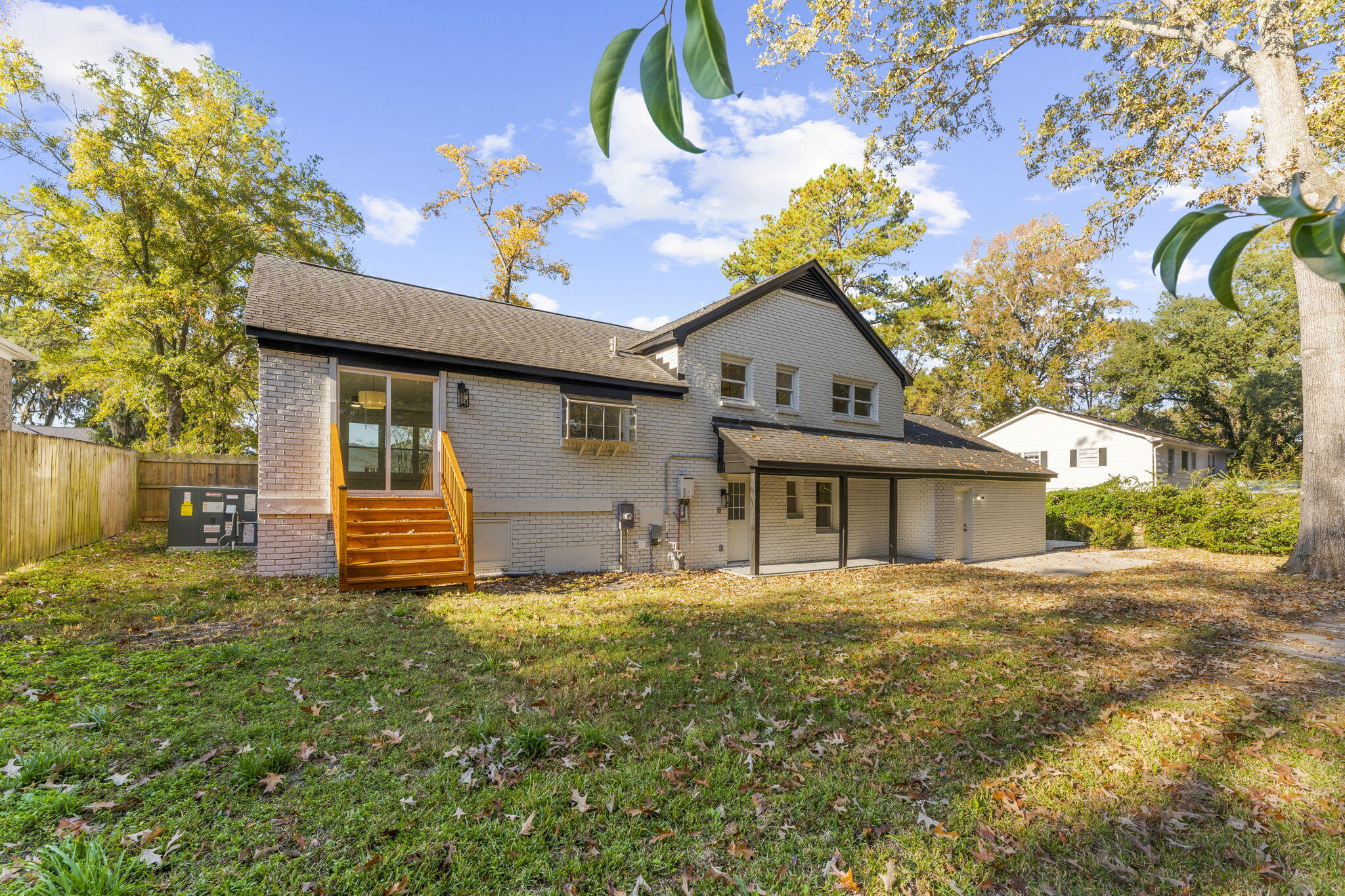 325 Fairington Drive