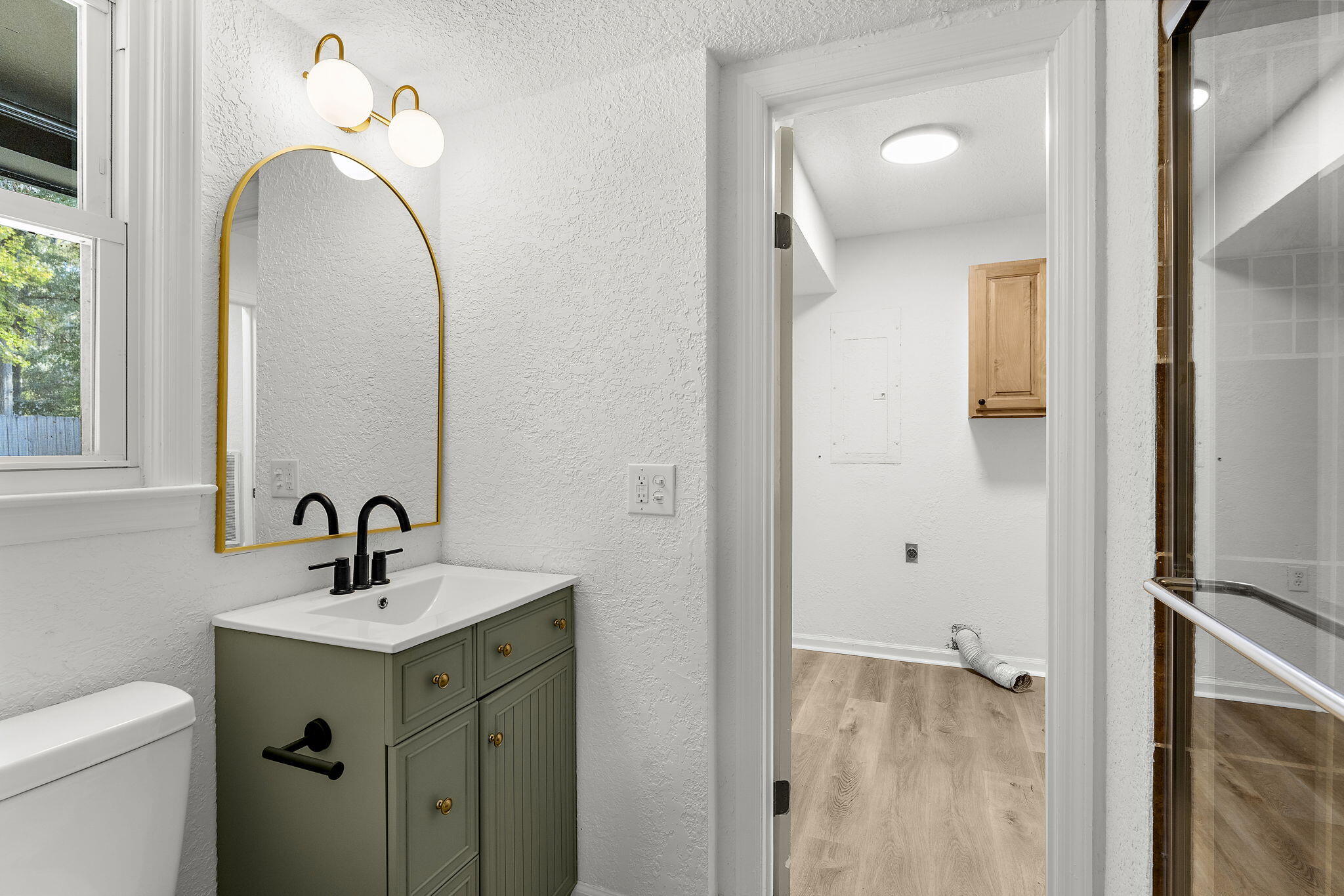 325 Fairington Drive