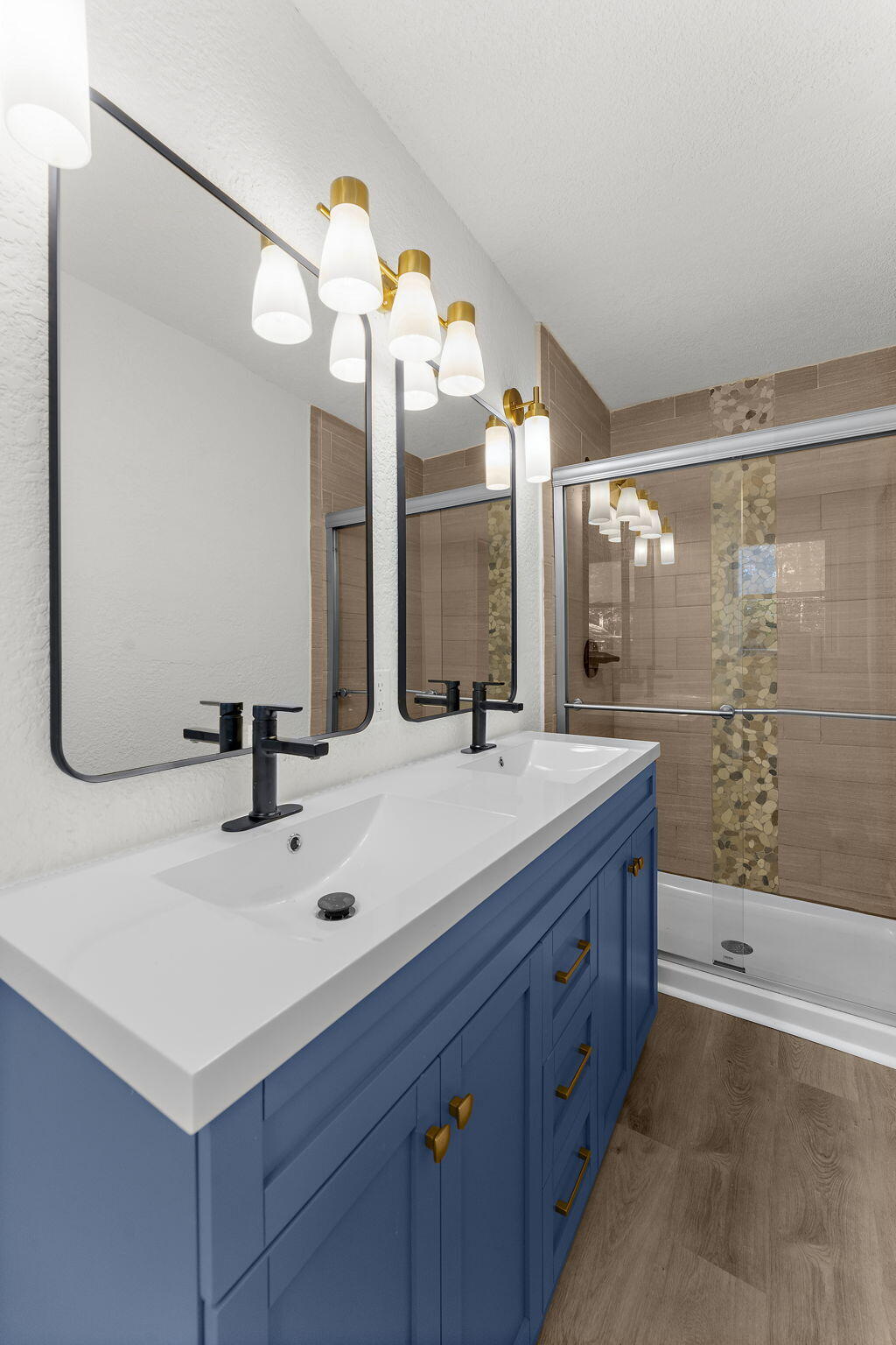 325 Fairington Drive