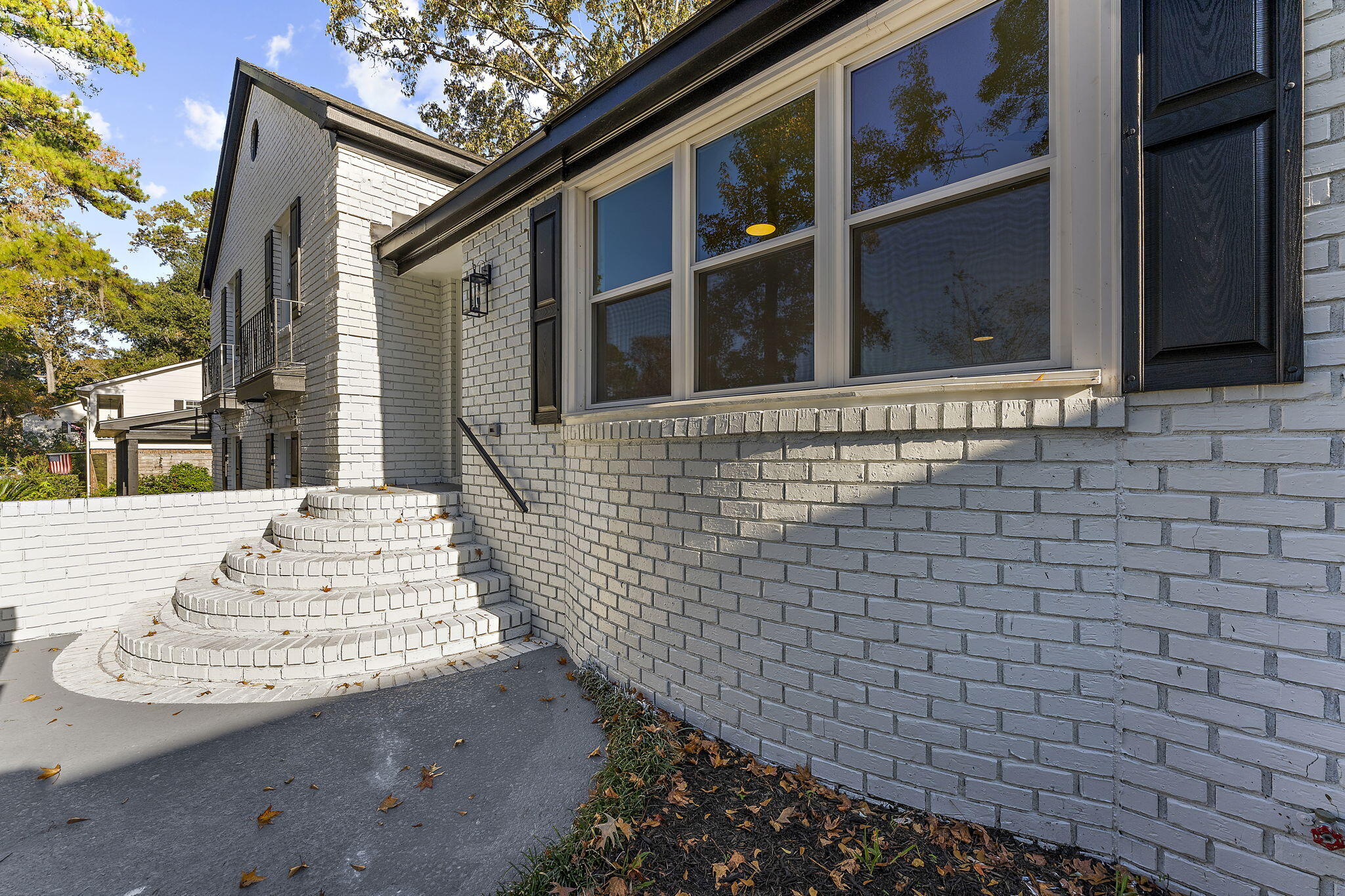 325 Fairington Drive