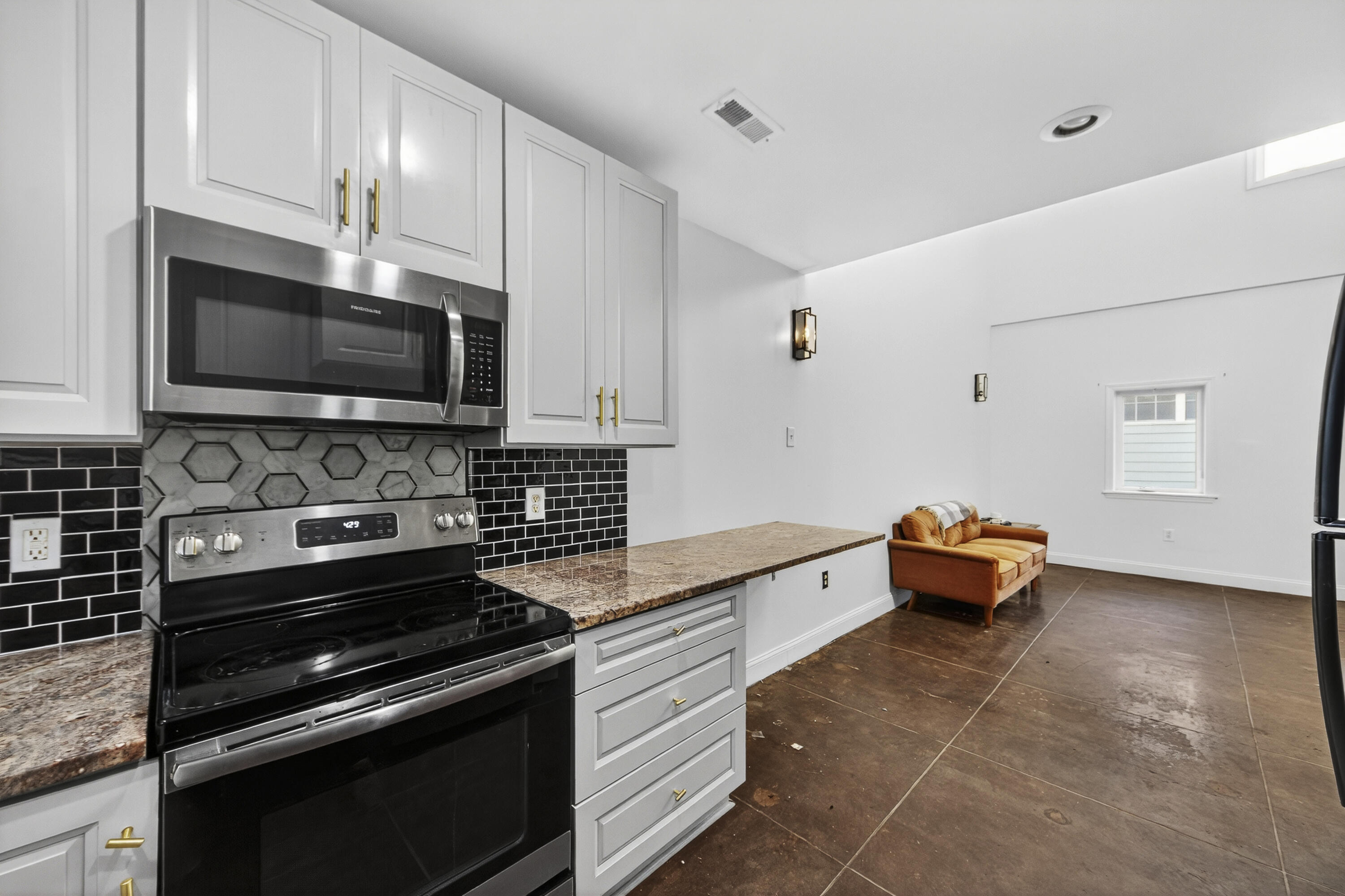 24 Strawberry Lane # B