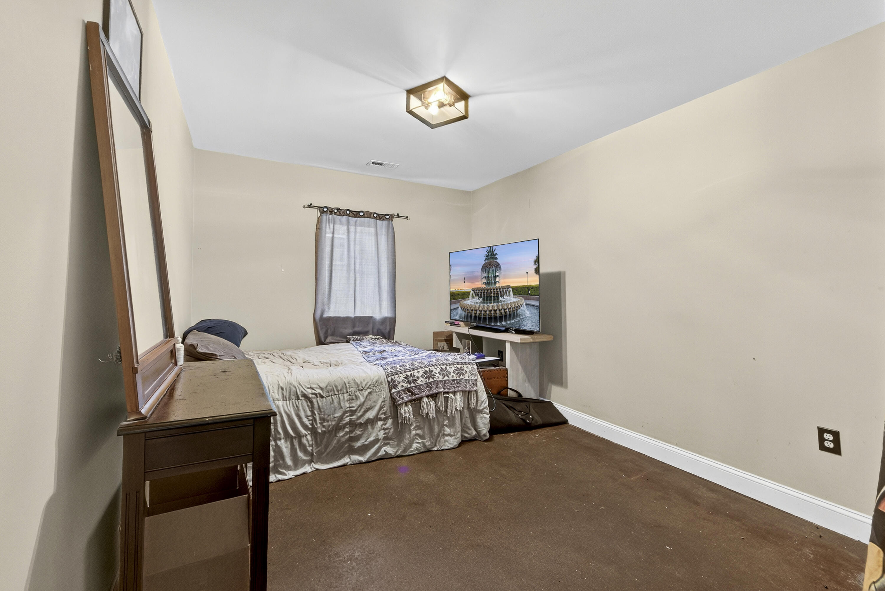 24 Strawberry Lane # B