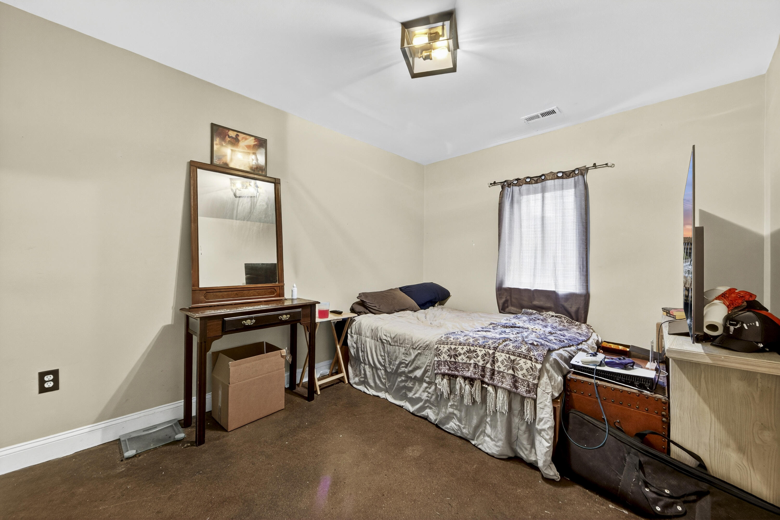 24 Strawberry Lane # B