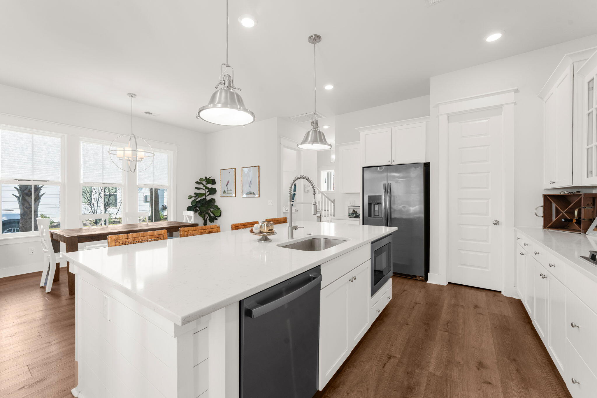 2382 Lenwick Hall Lane