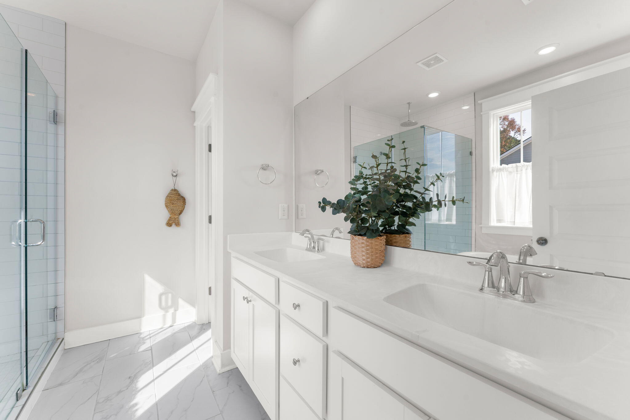 2382 Lenwick Hall Lane