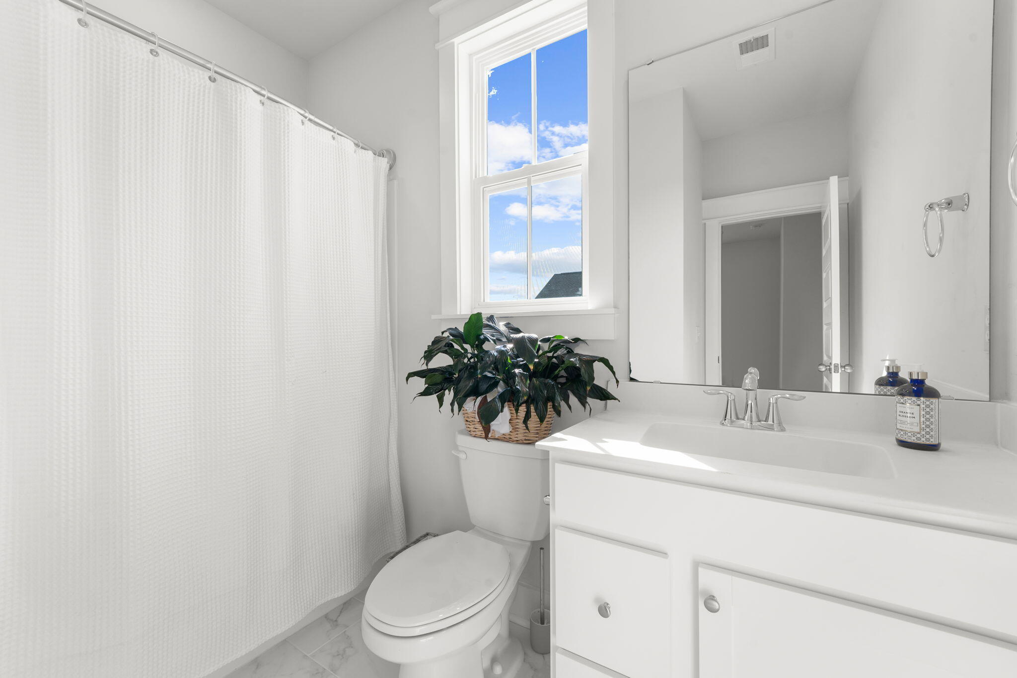 2382 Lenwick Hall Lane