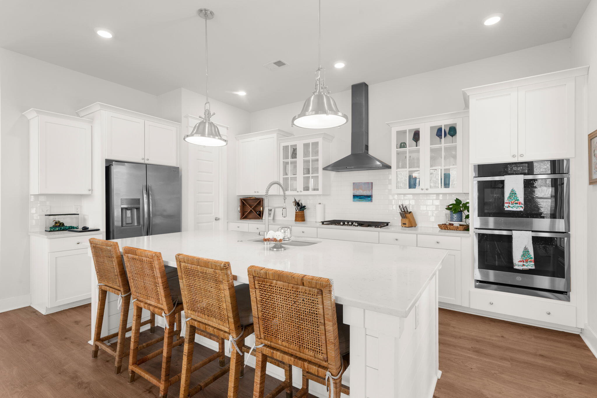 2382 Lenwick Hall Lane