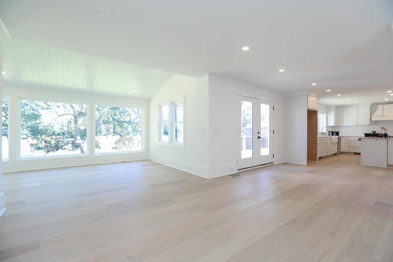 58 Indigo Point Drive