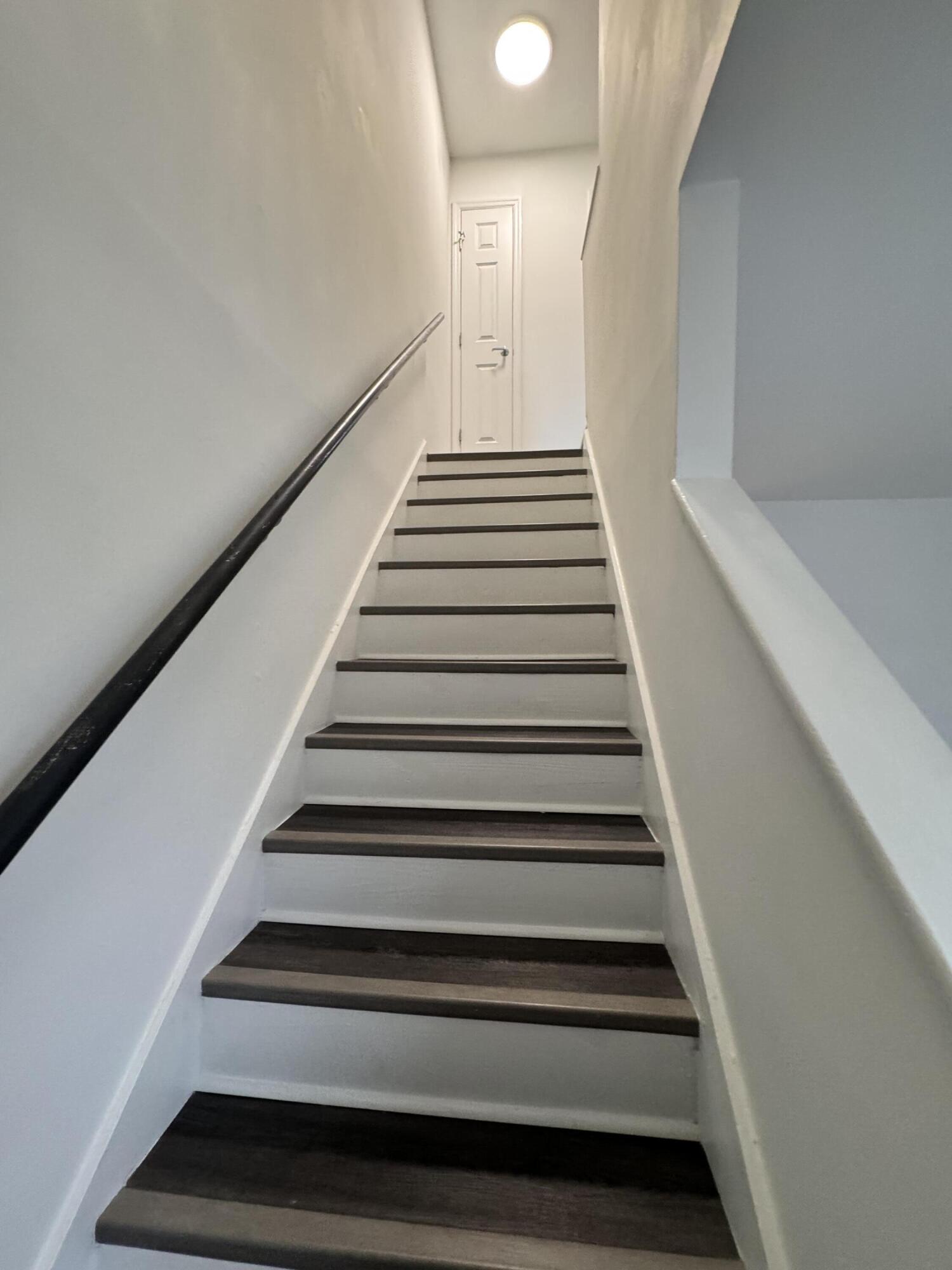 519 Parkdale Drive # I