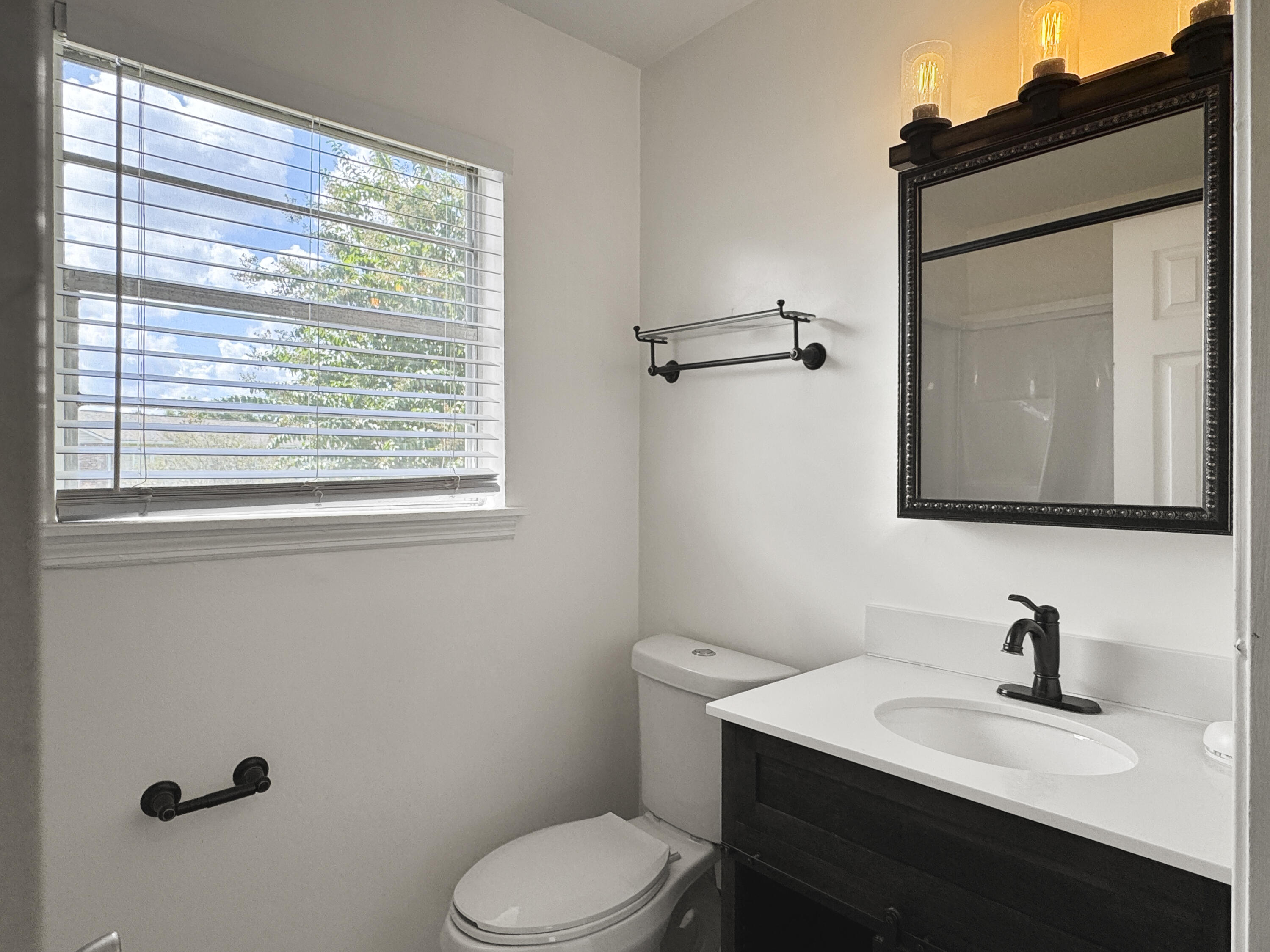 415 Parkdale Drive # 9e