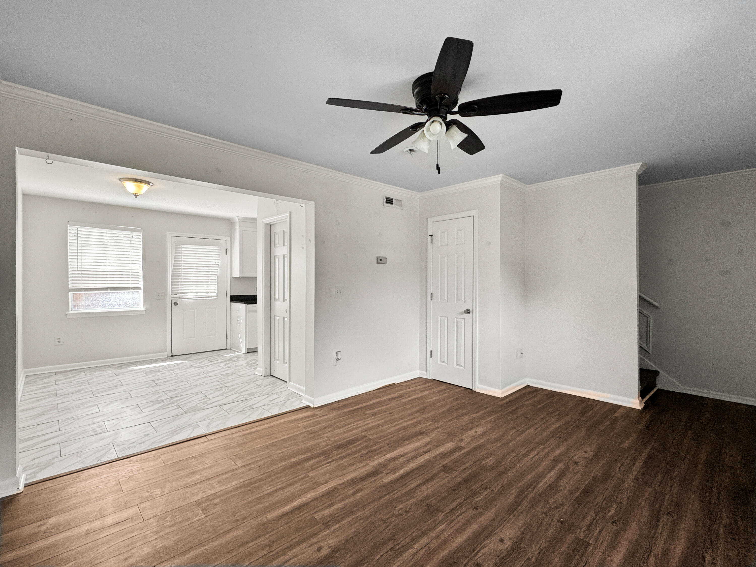 415 Parkdale Drive # 9e