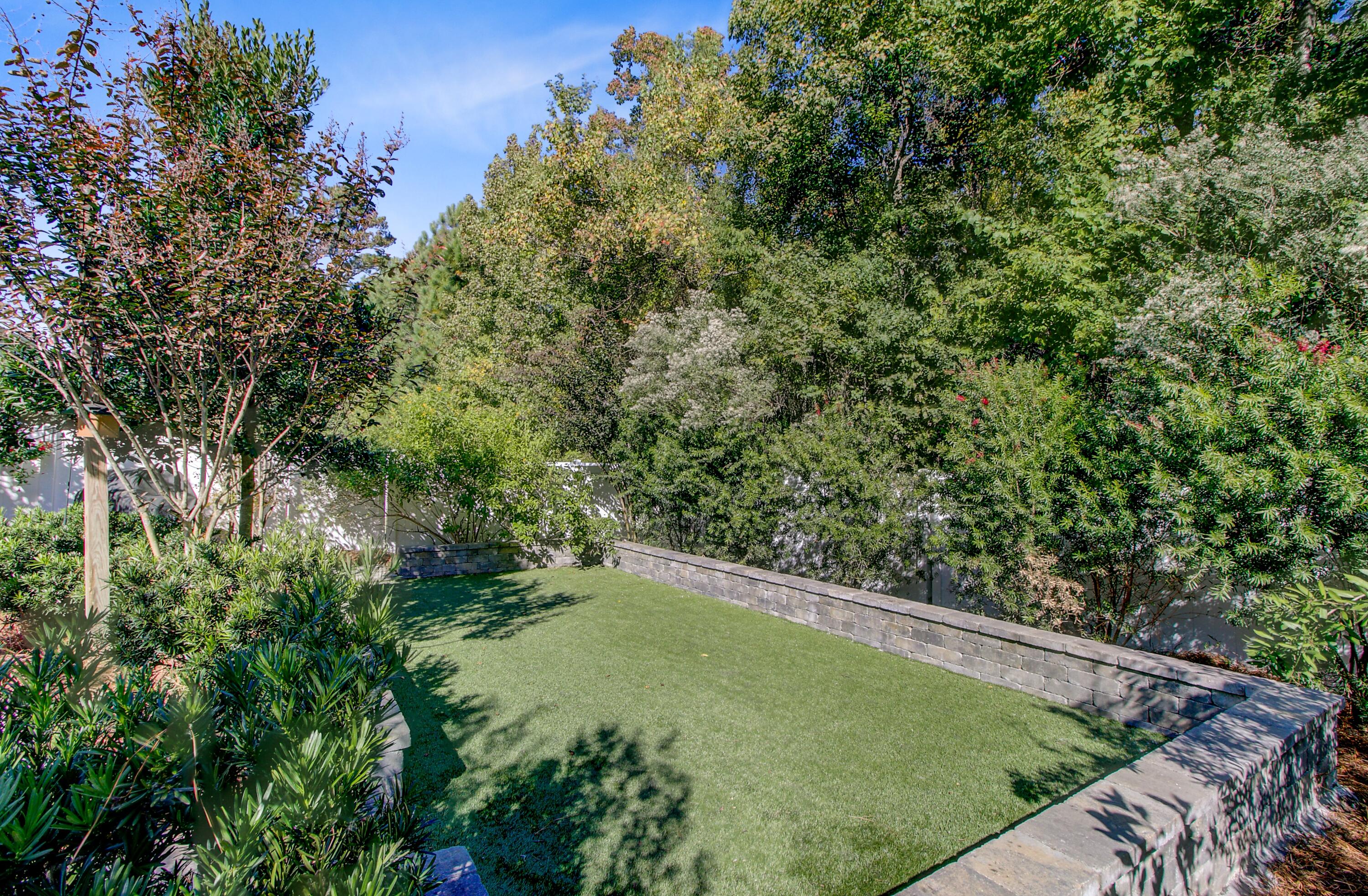 1604 Mermentau Street