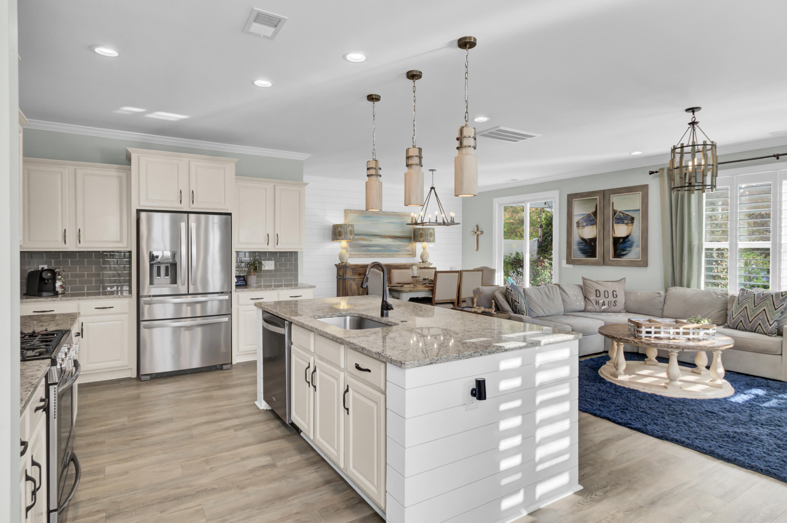 1604 Mermentau Street