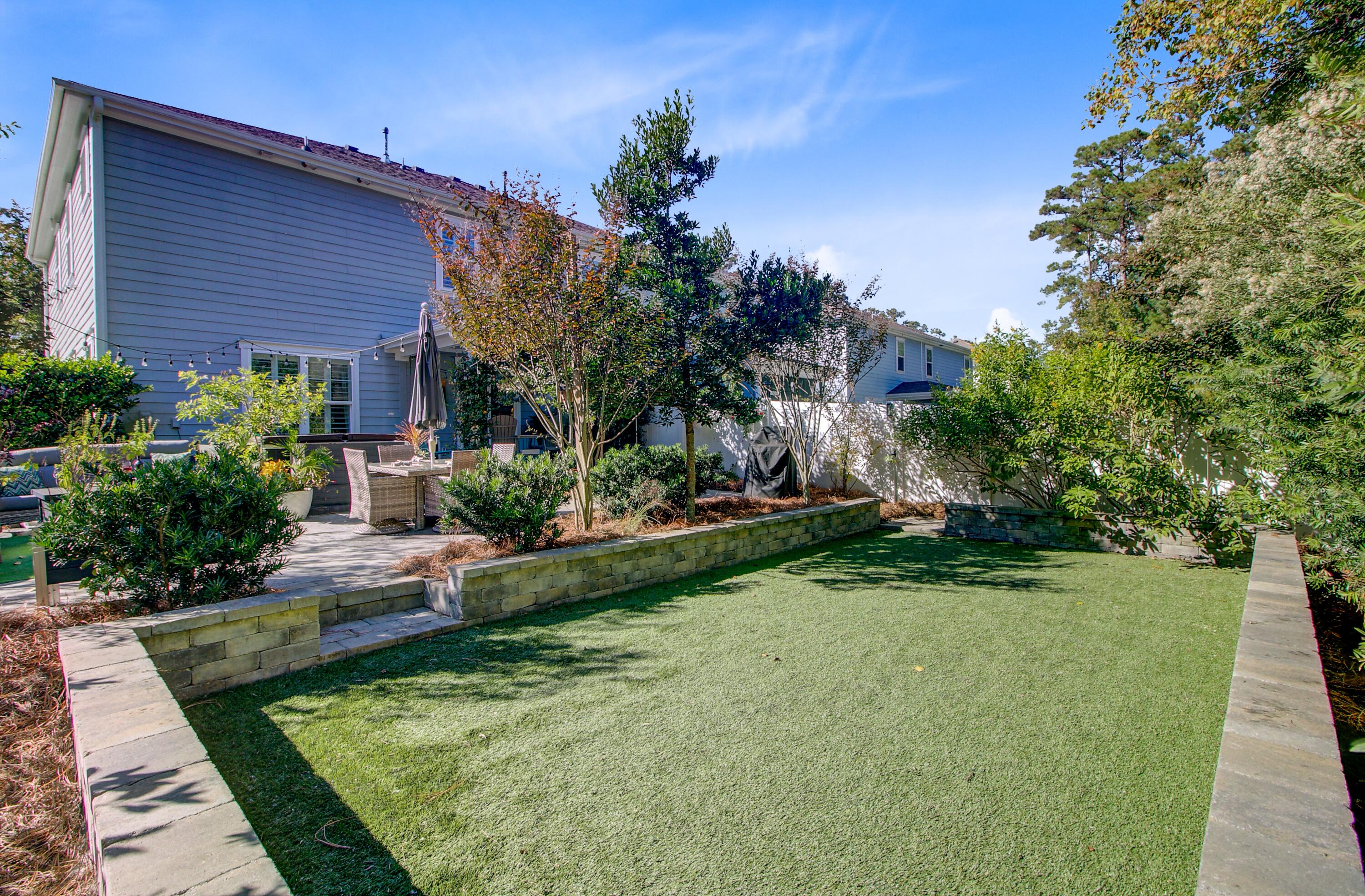 1604 Mermentau Street