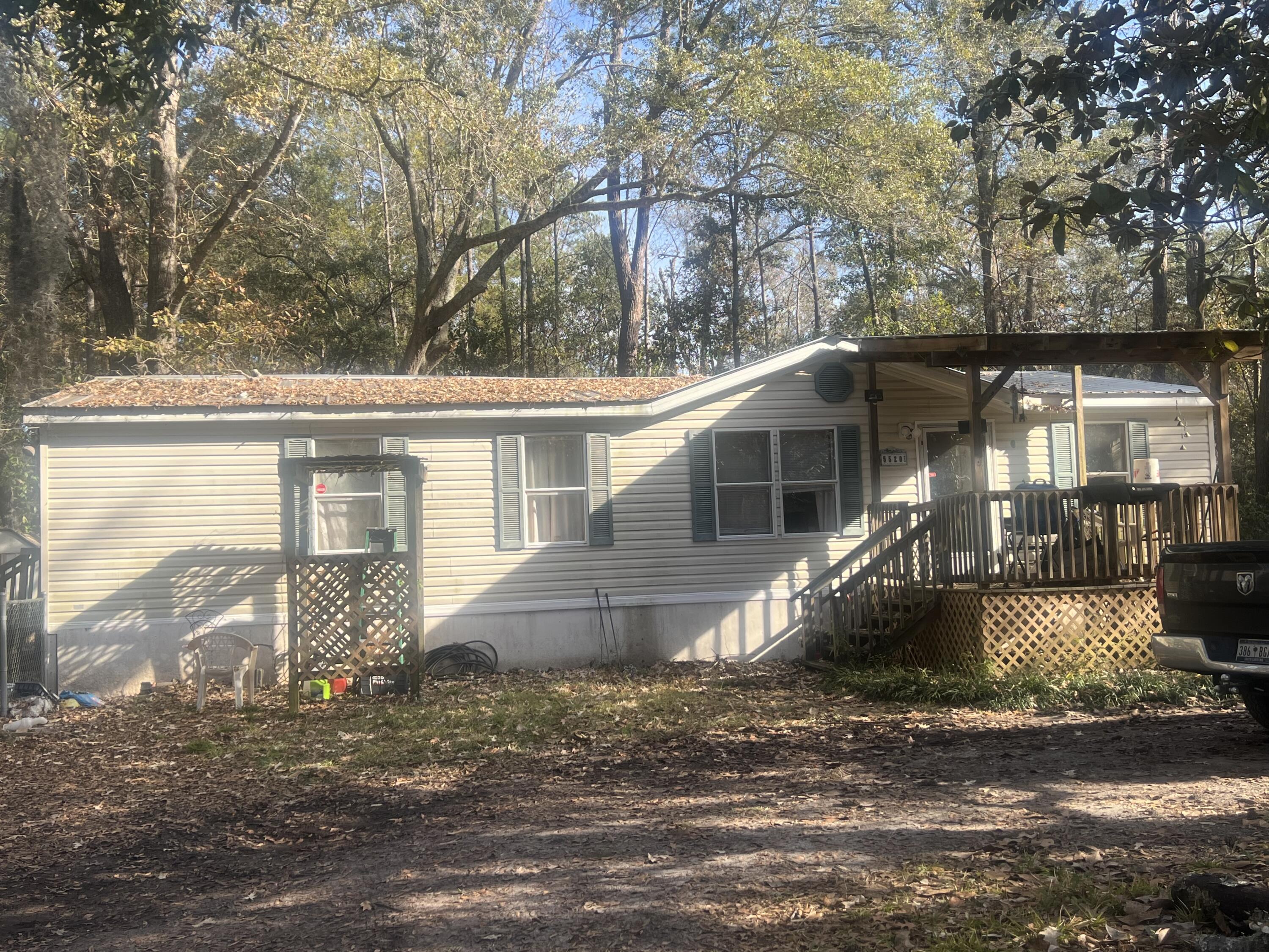5520 Highway 165