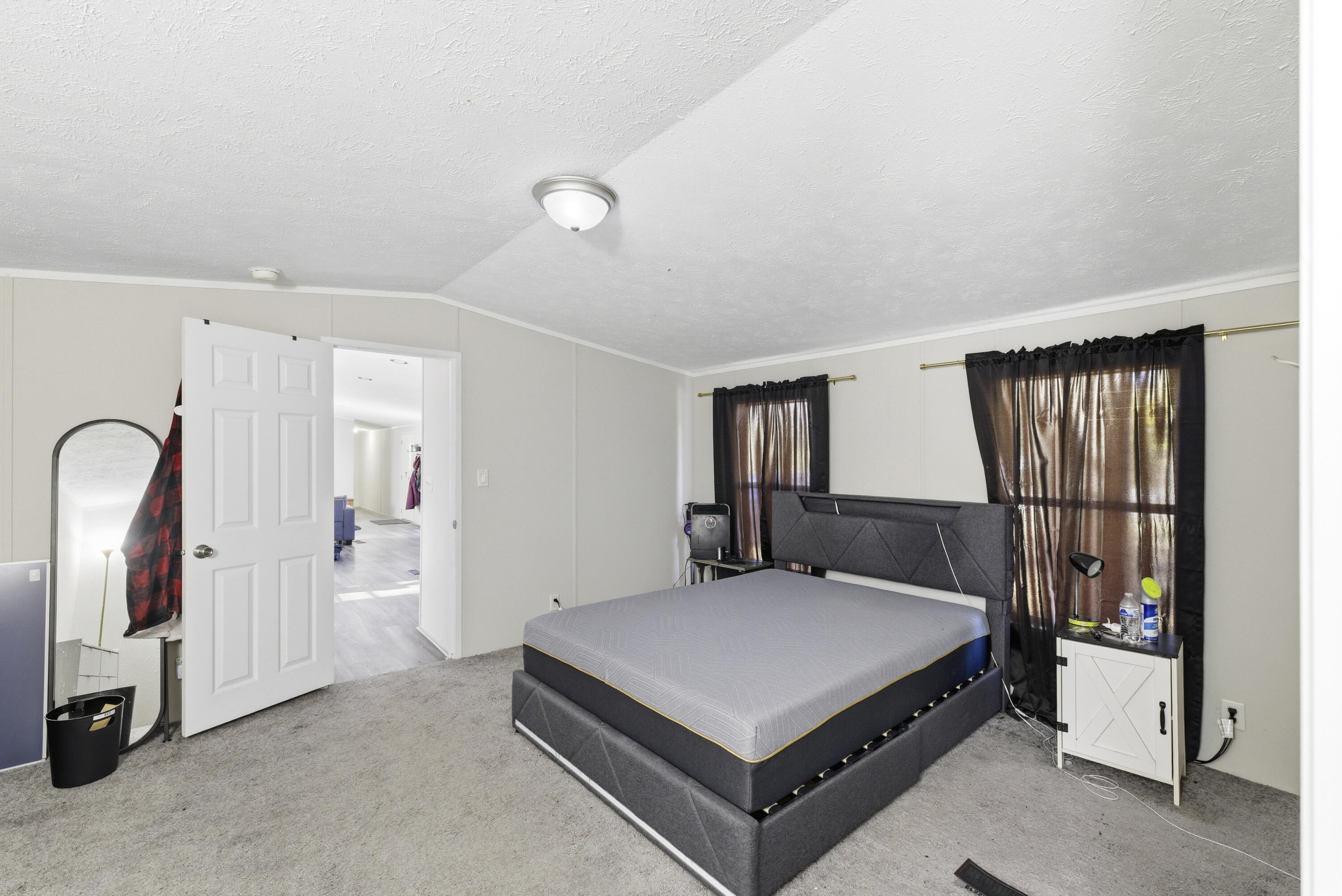 525 Hendrix Mill Road