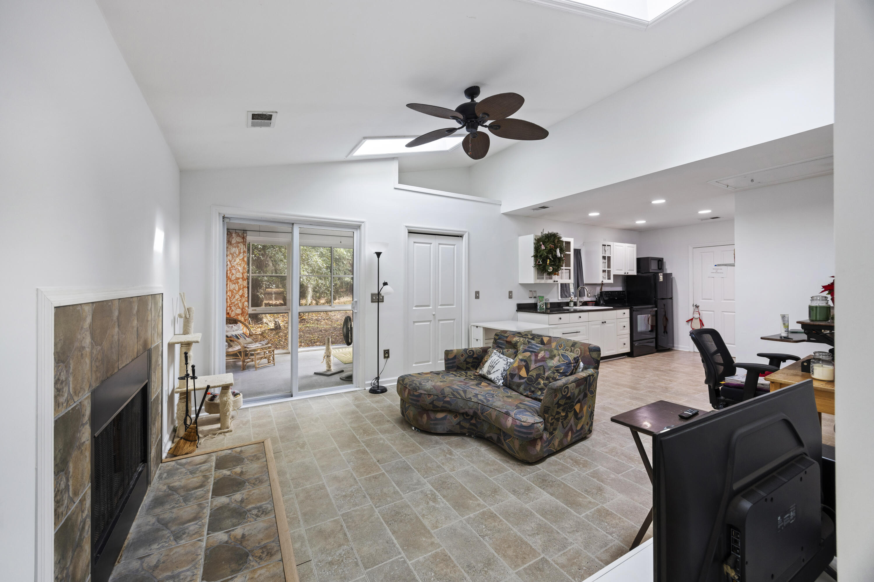 683 Edmonds Drive
