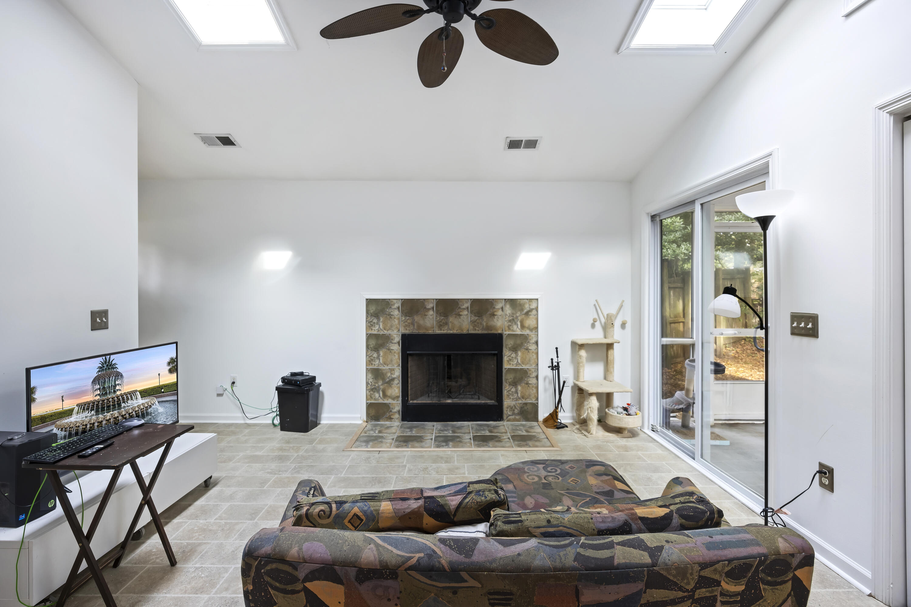 683 Edmonds Drive