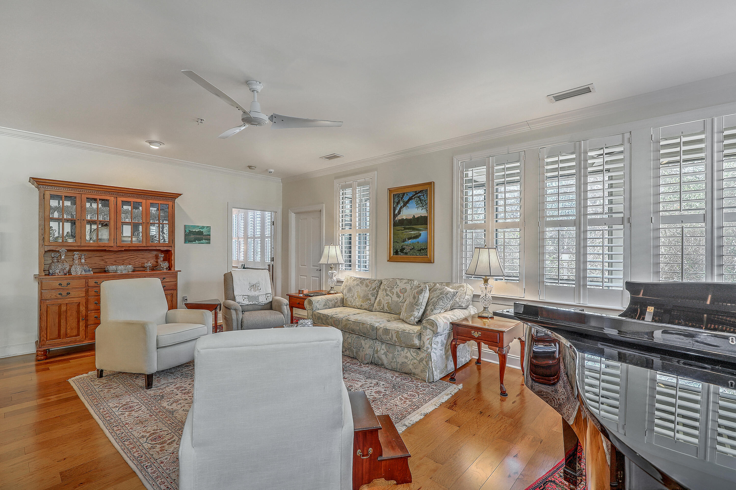 5519 Colonial Chatsworth Circle