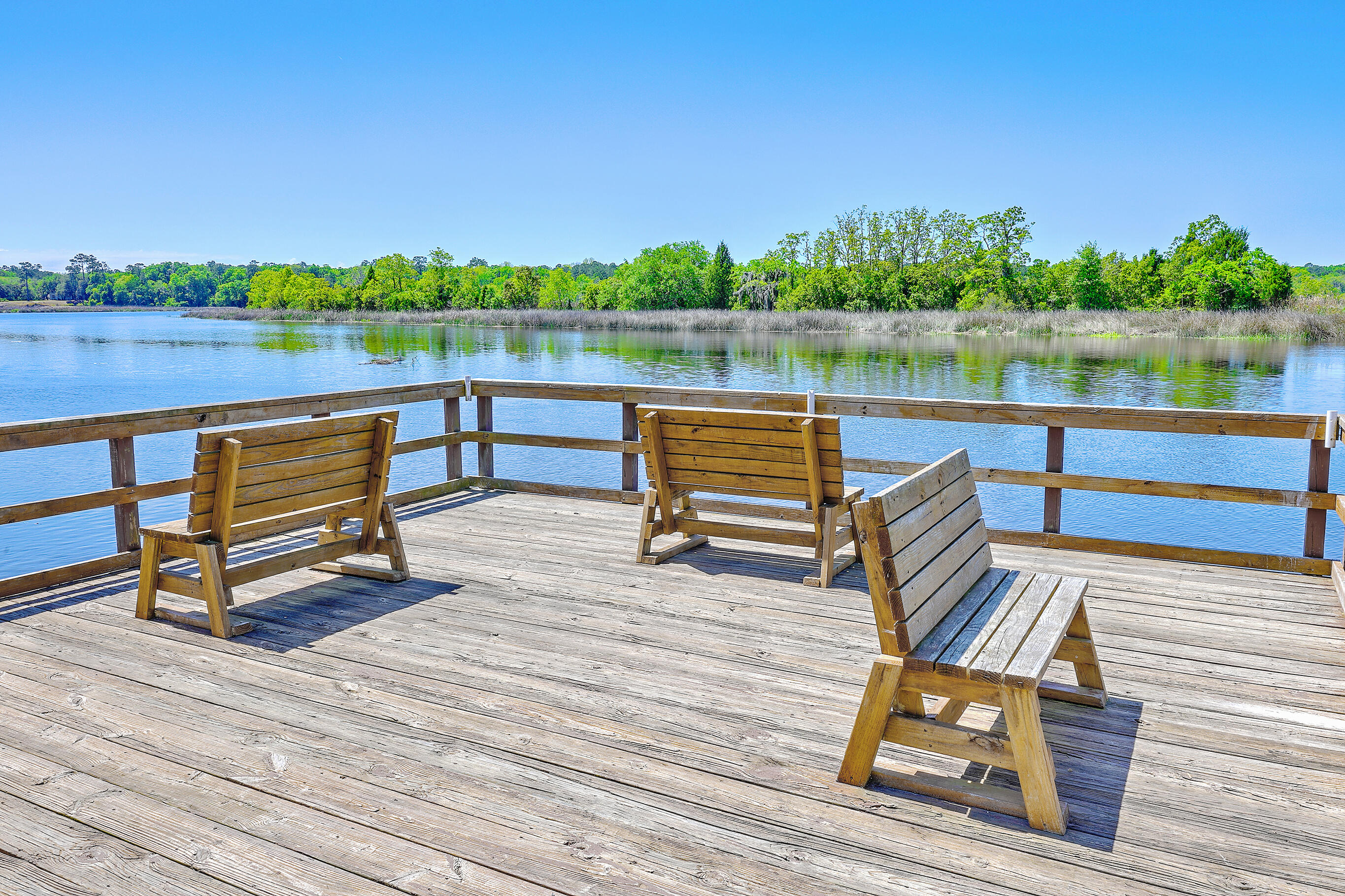 5519 Colonial Chatsworth Circle