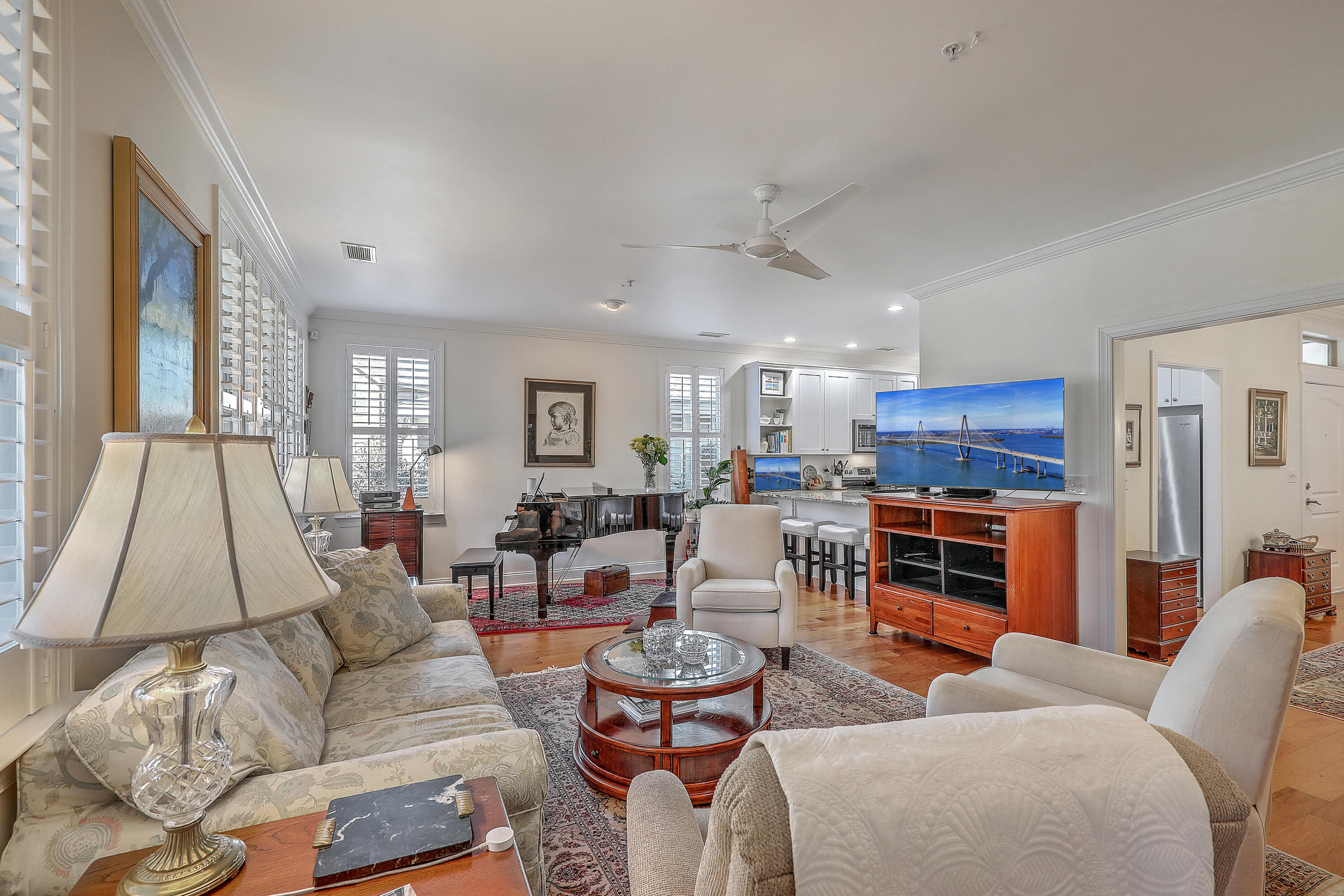 5519 Colonial Chatsworth Circle